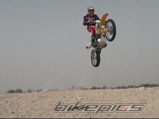 Photo 1646704
