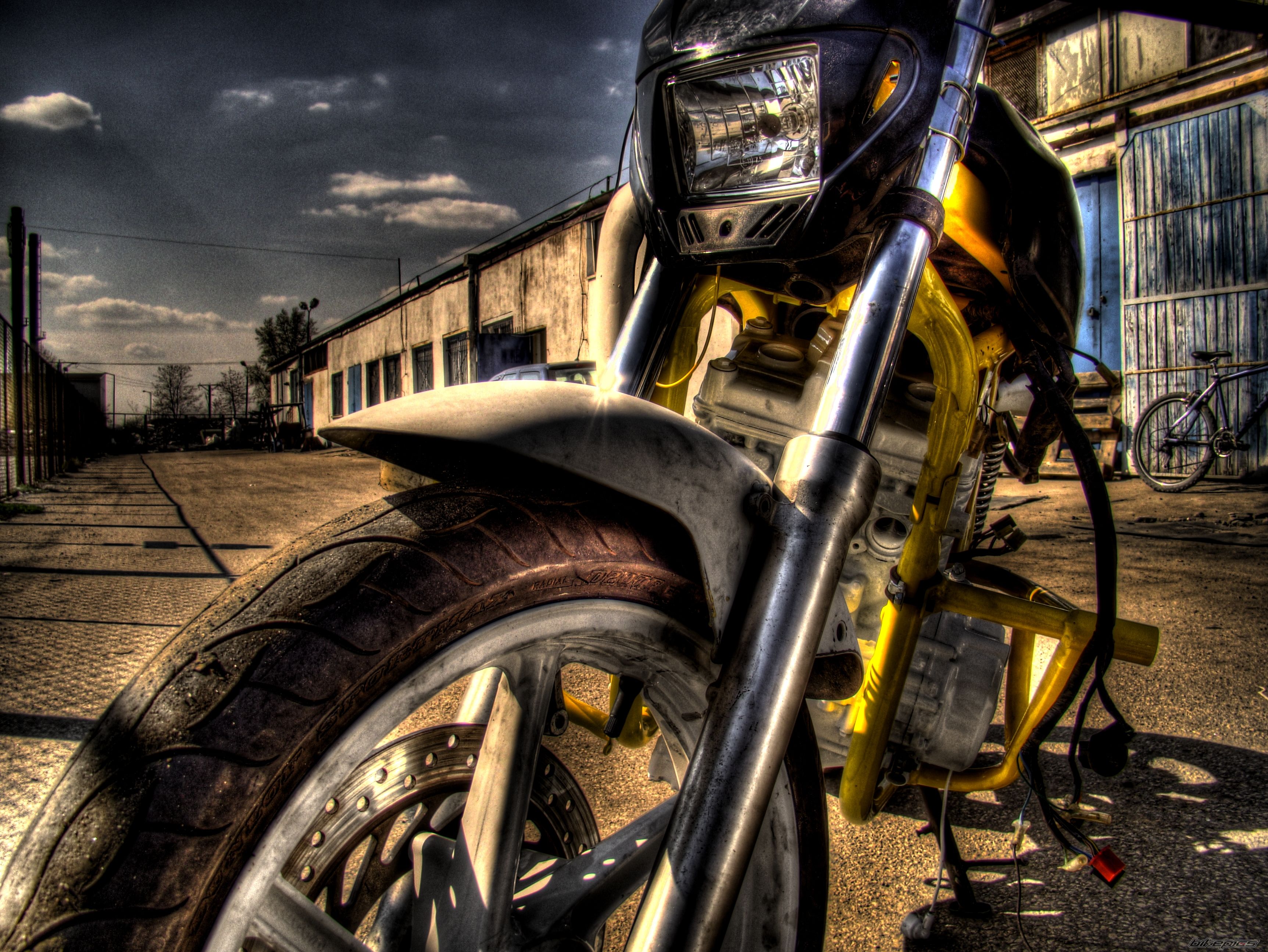 Bike Photo 1649294