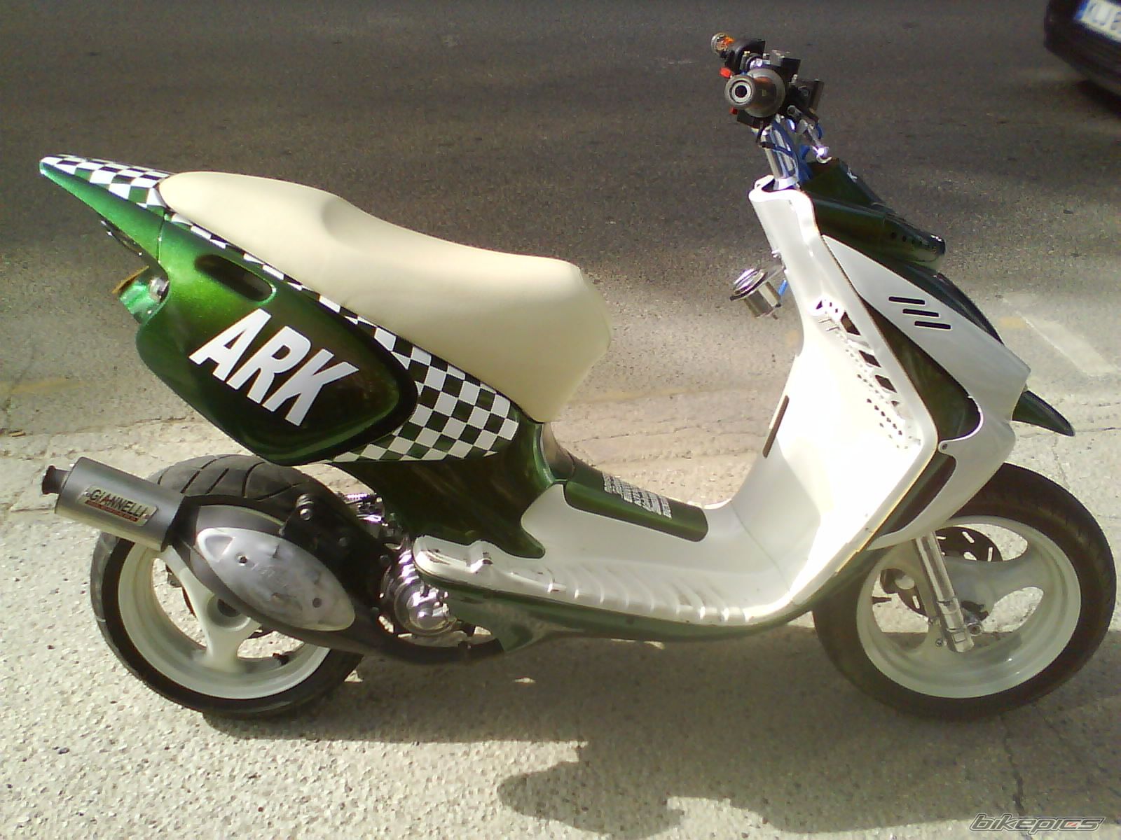 Bike Photo 1651812