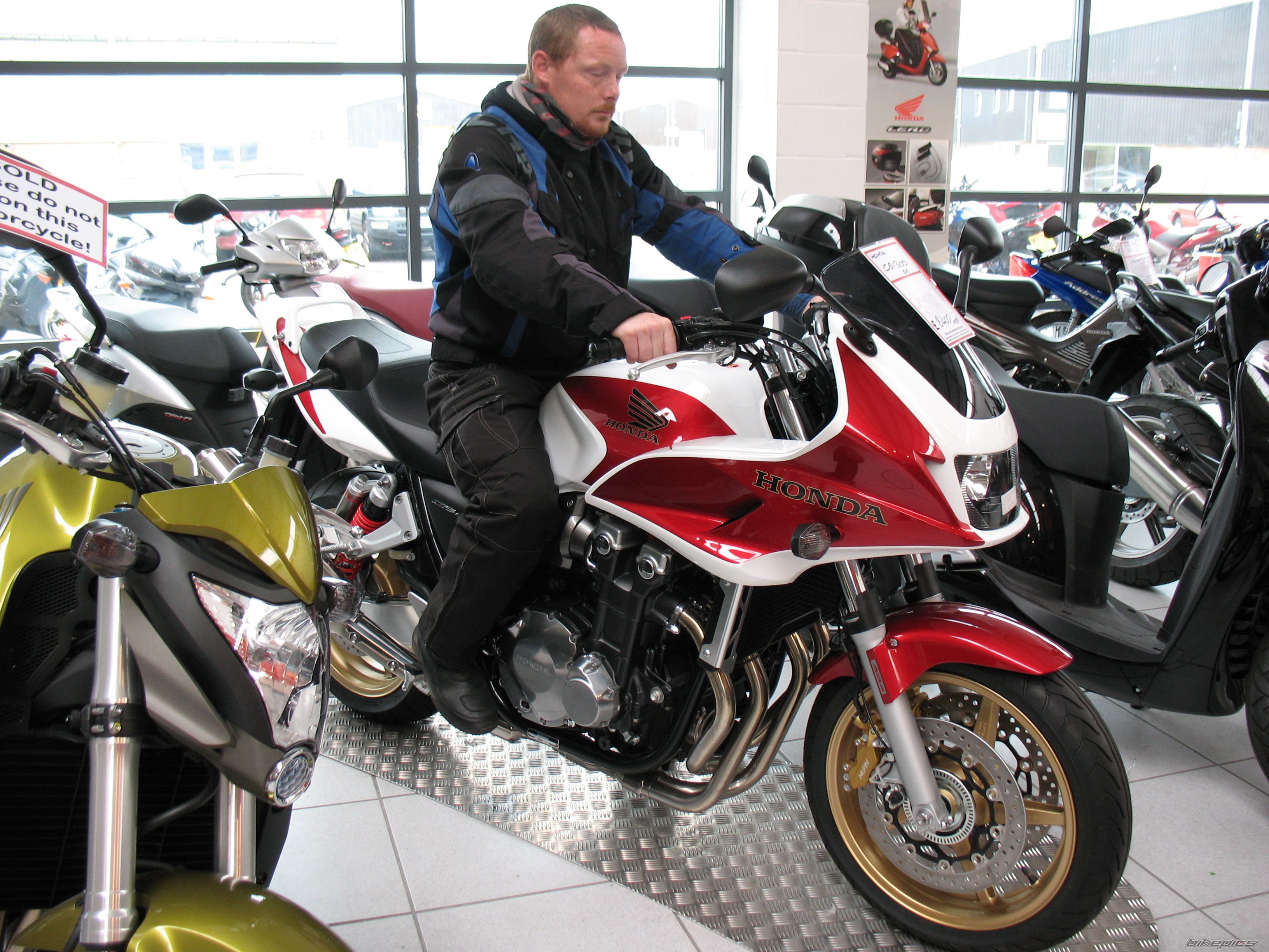 Bike Photo 1664108