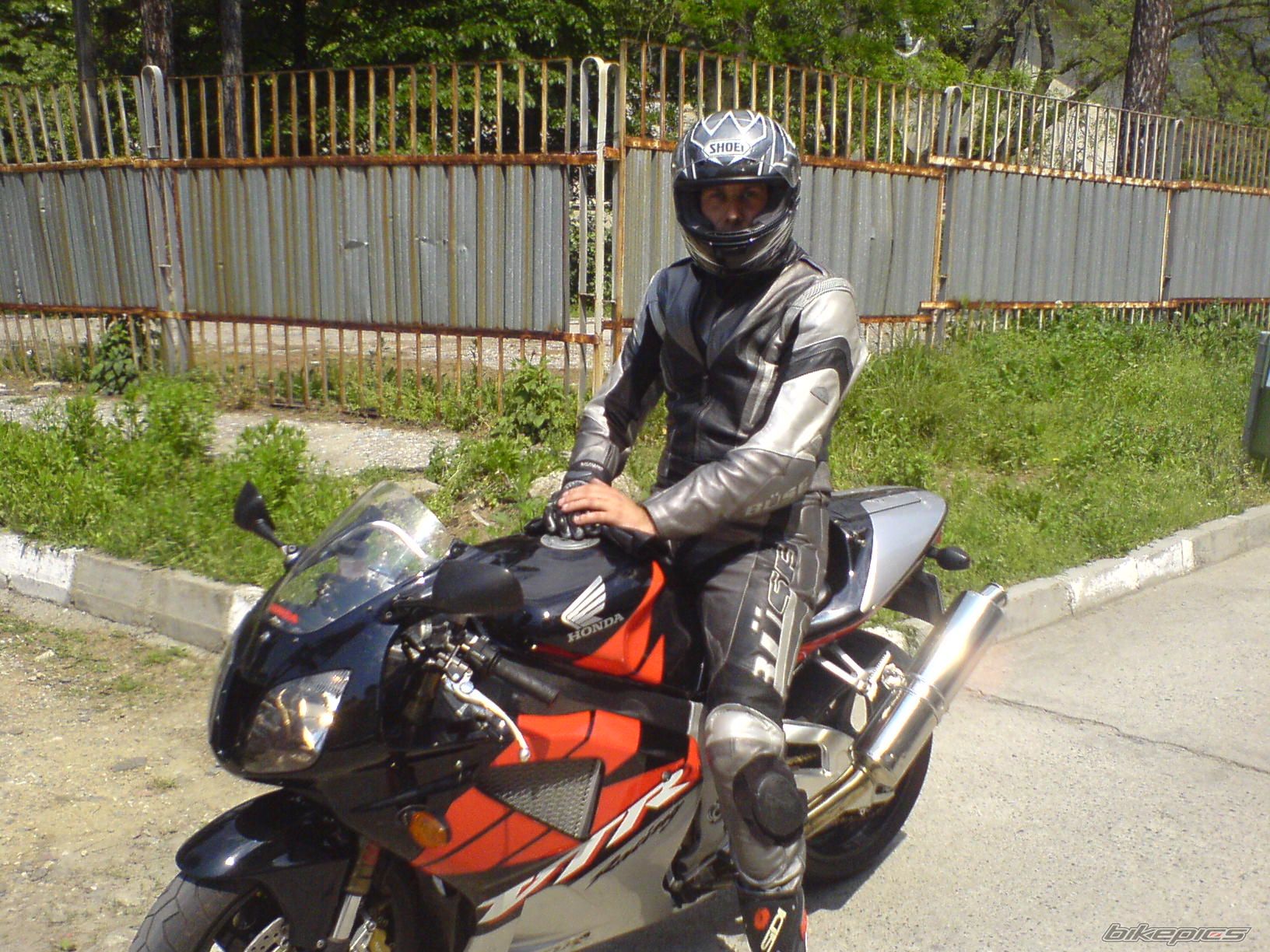 Photo 1665042