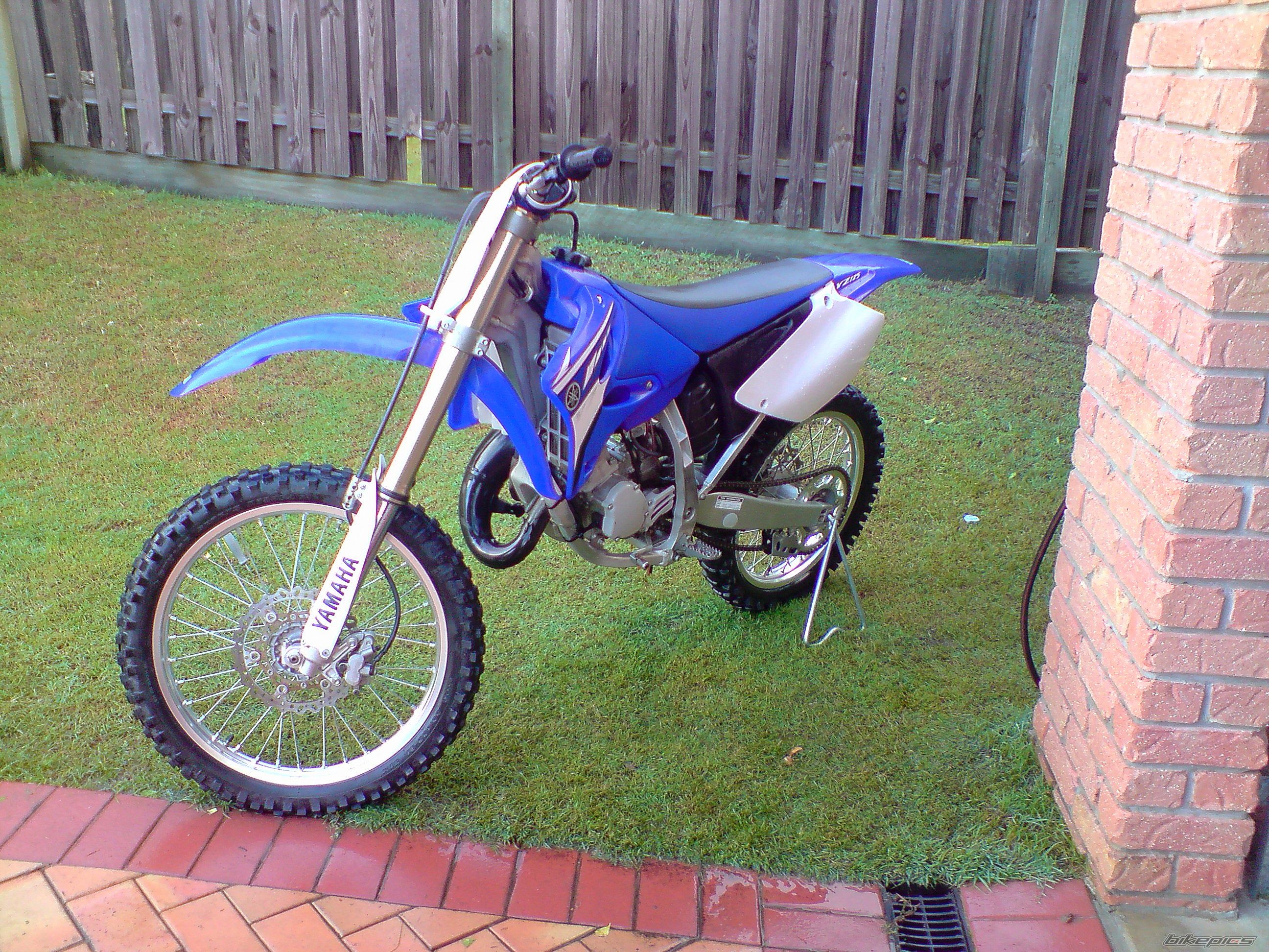 Photo 1677667