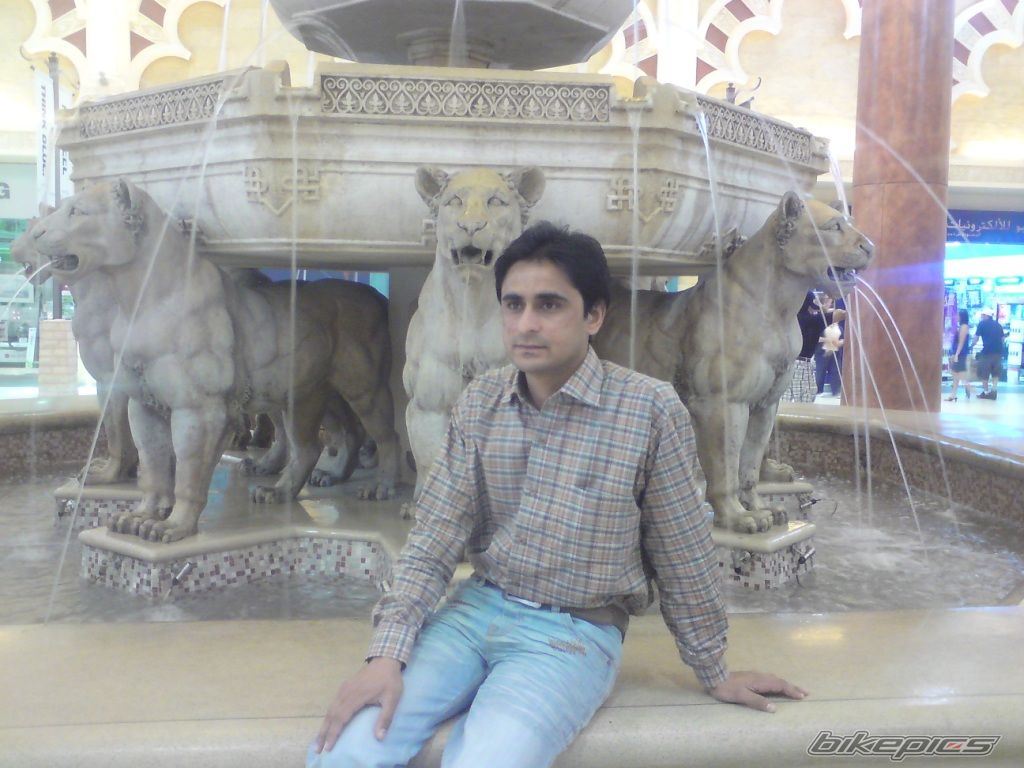 Photo 1677688