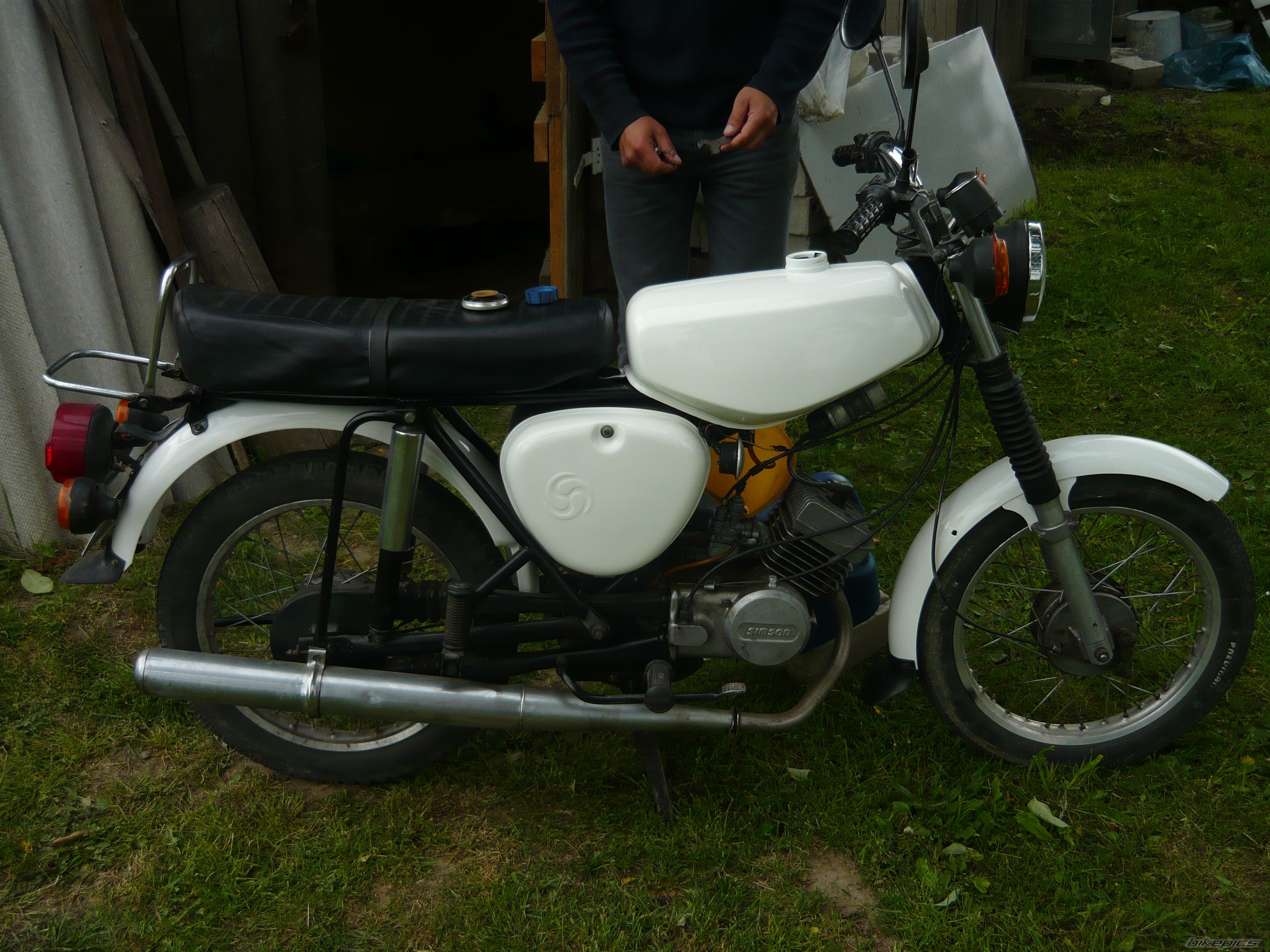 Photo 1682153