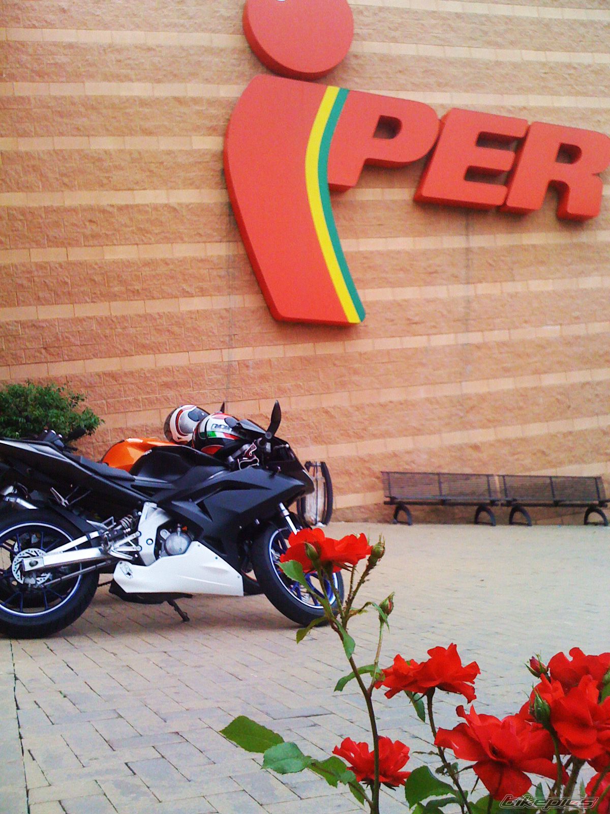Bike Photo 1683486