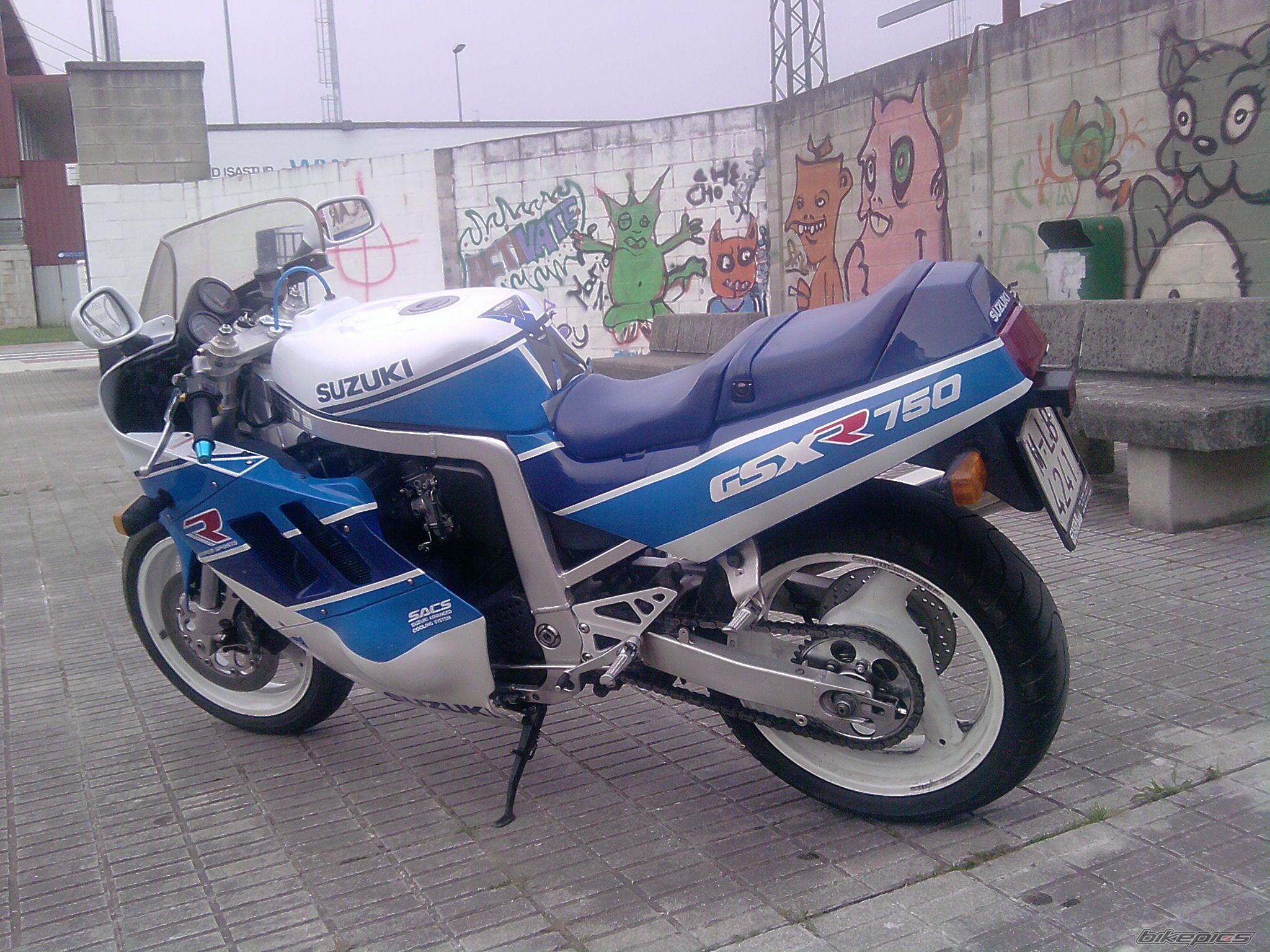 Bike Photo 1684642