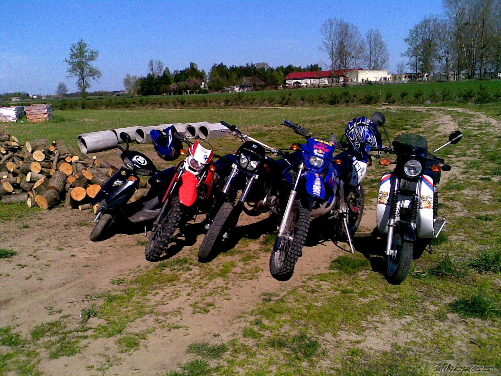 Photo 1685176