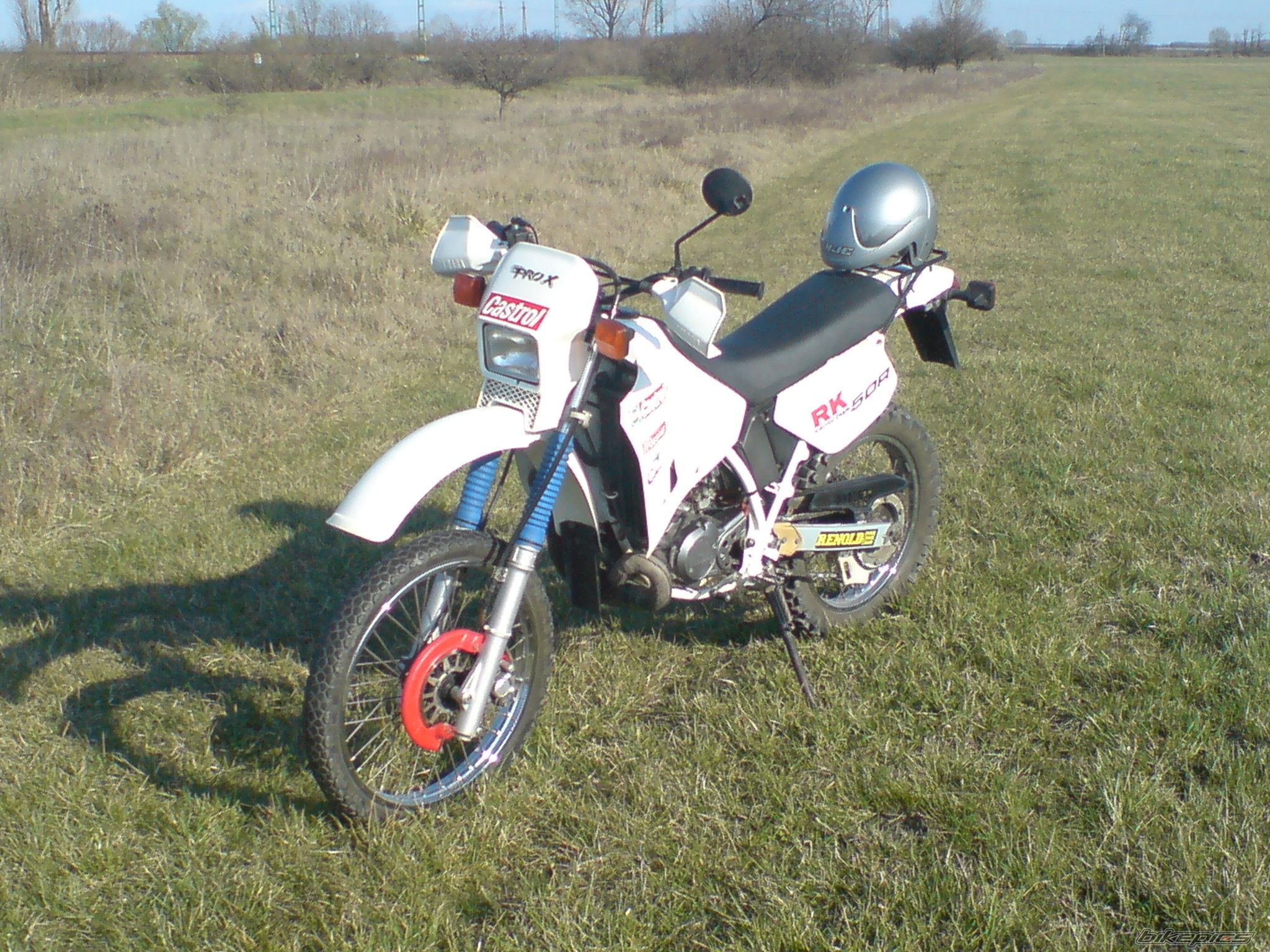 Bike Photo 1687988