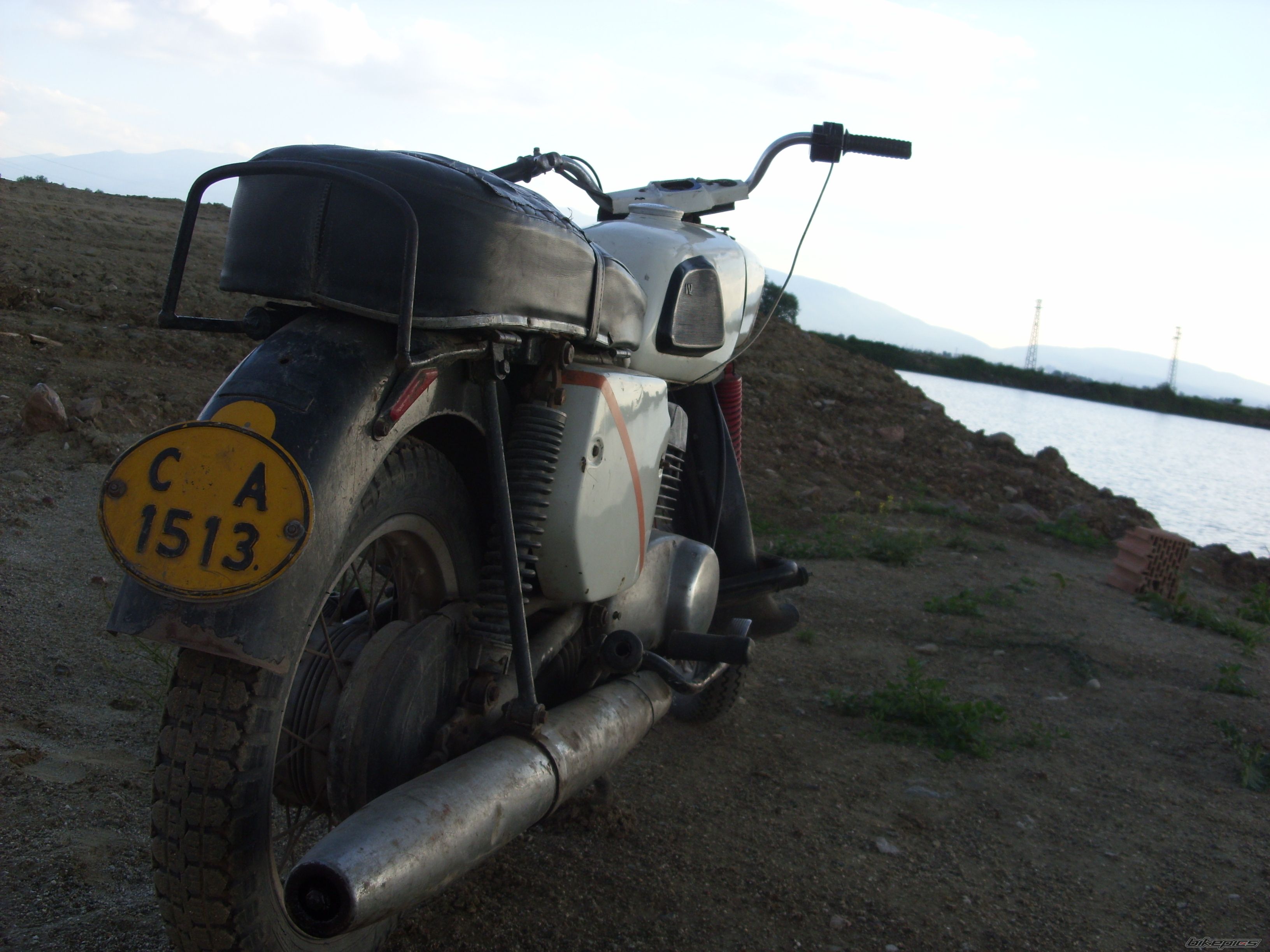 Photo 1691667