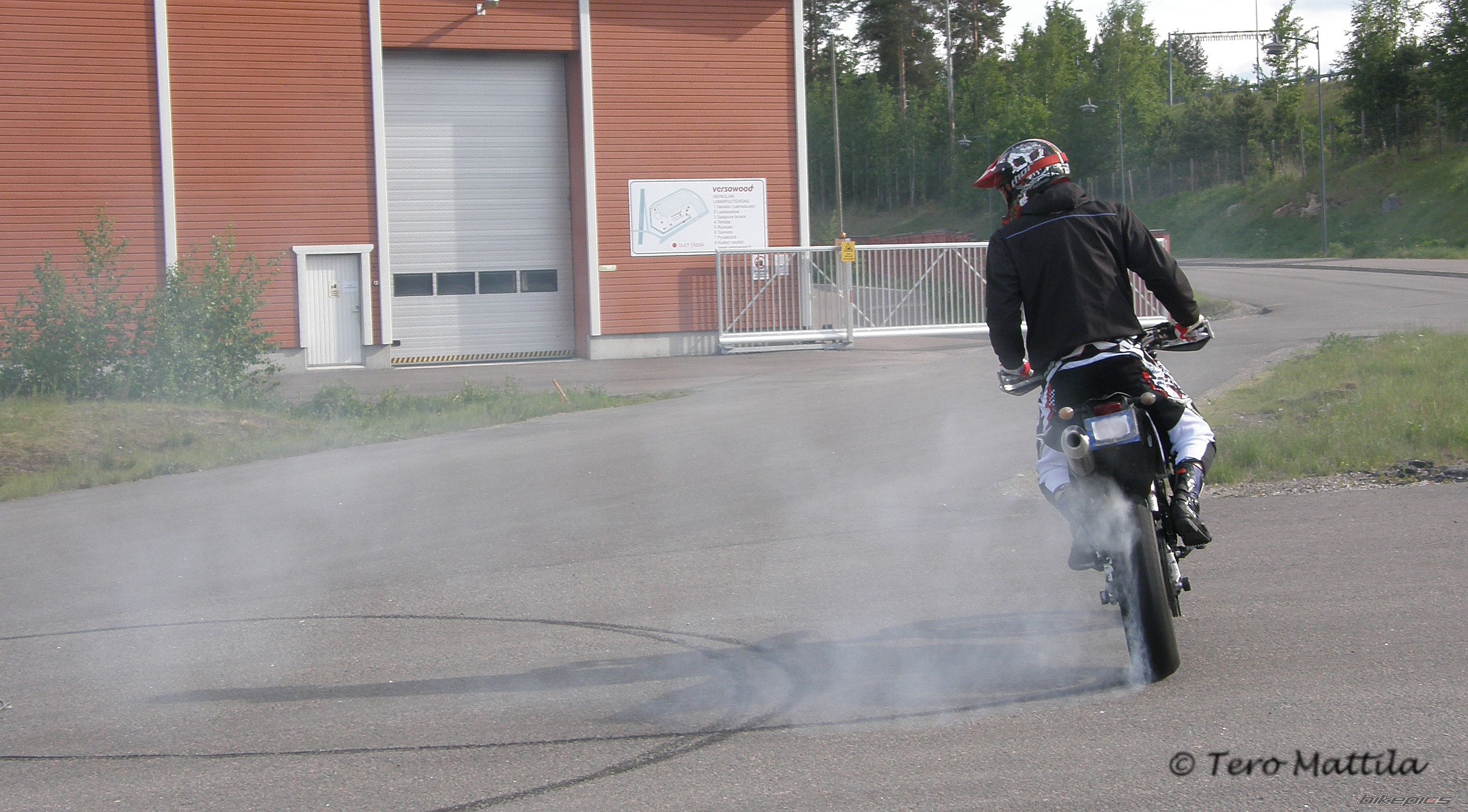 Photo 1692510