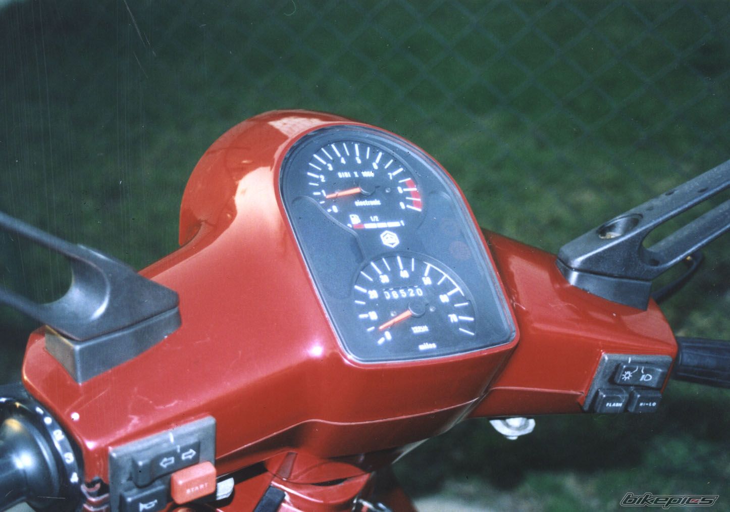 Photo 1693460