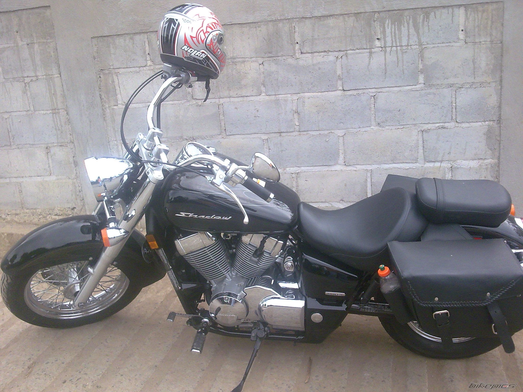Photo 1694077