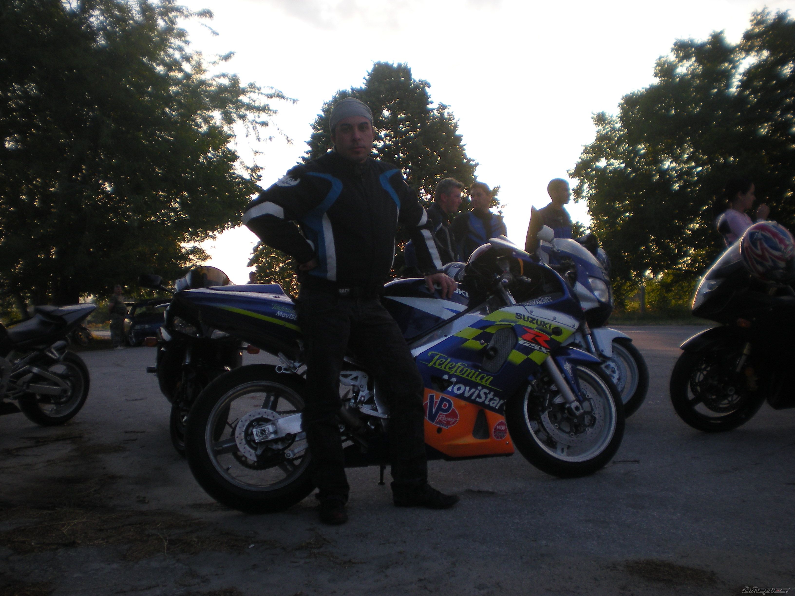 Photo 1700443