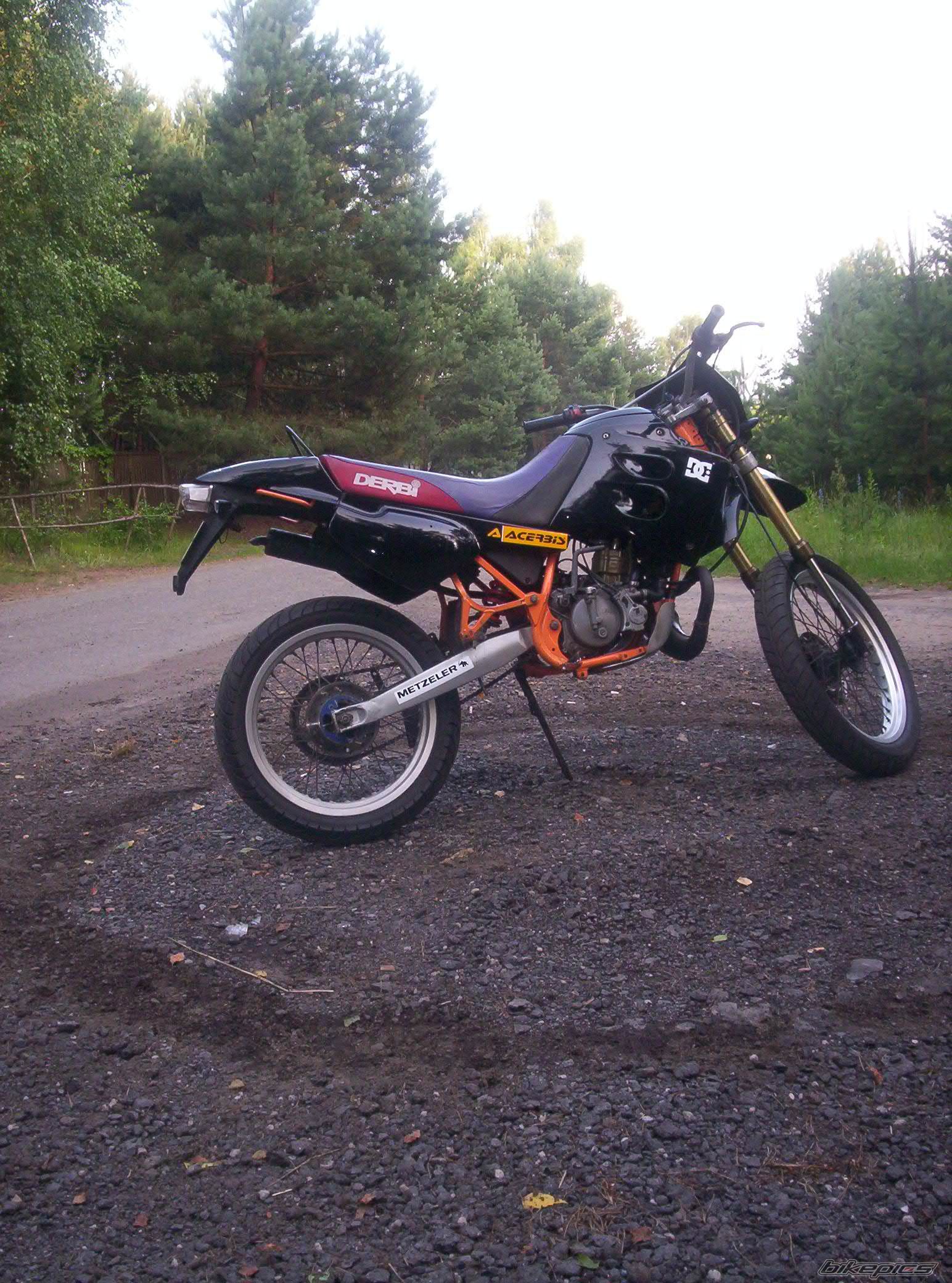 Bike Photo 1712412