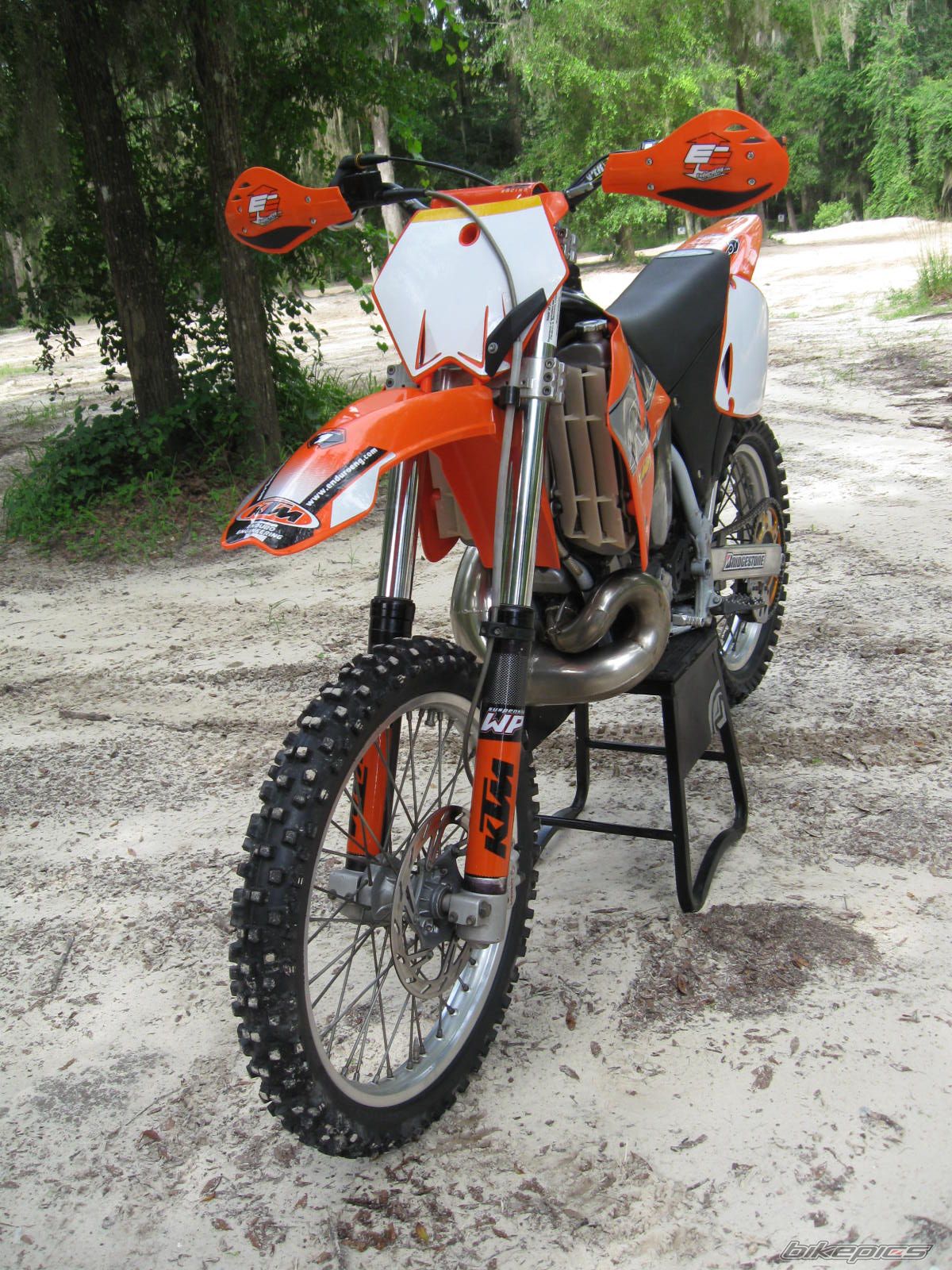 Bike Photo 1720872