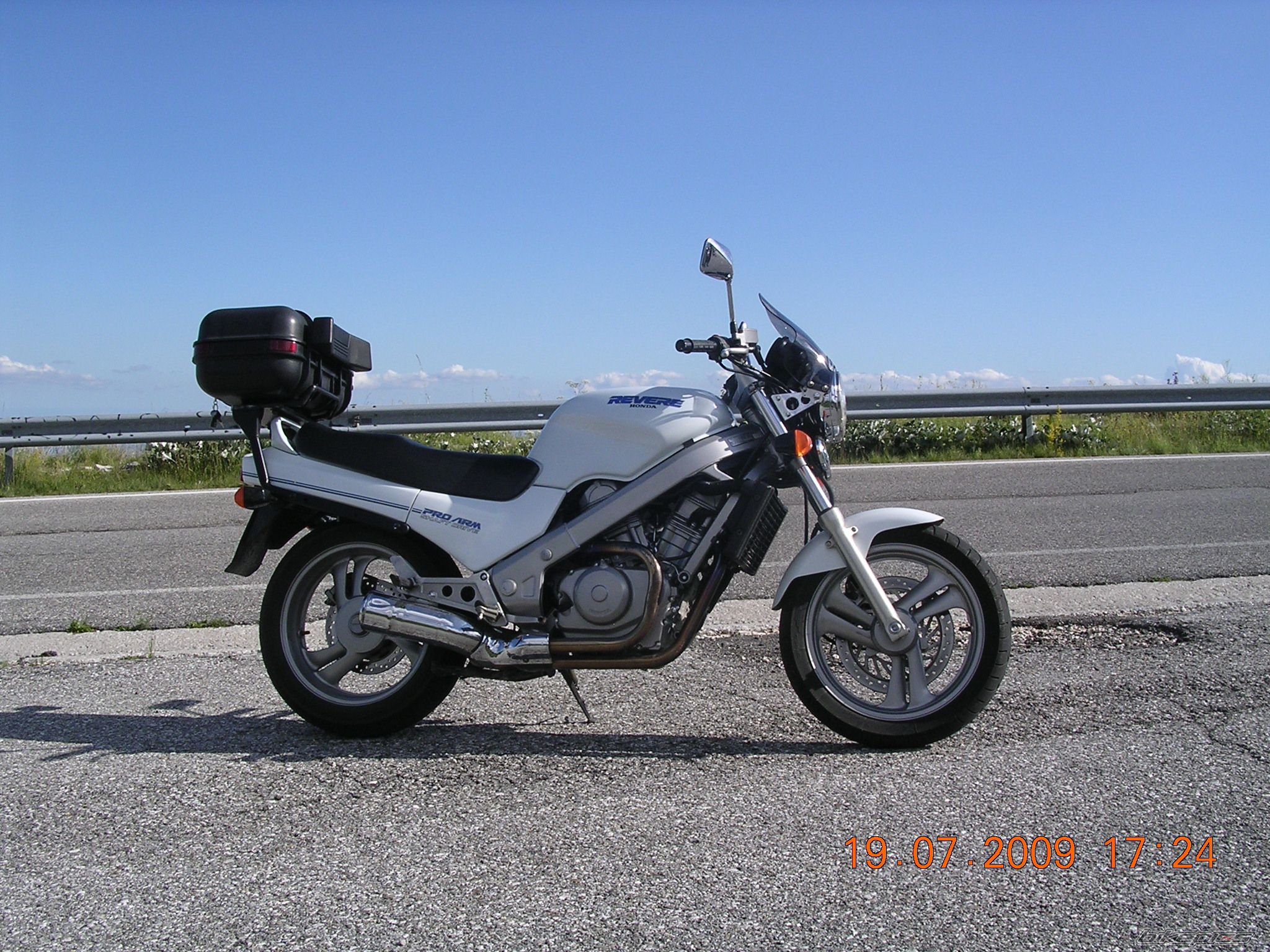 Photo 1733301