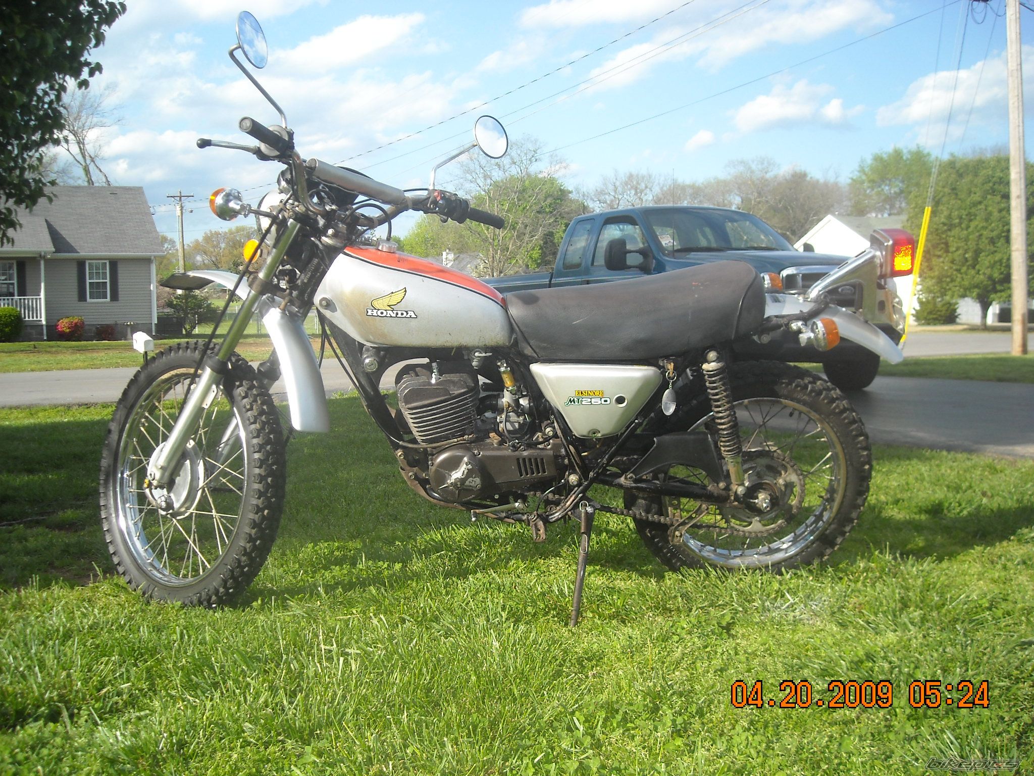 Bike Photo 1739966