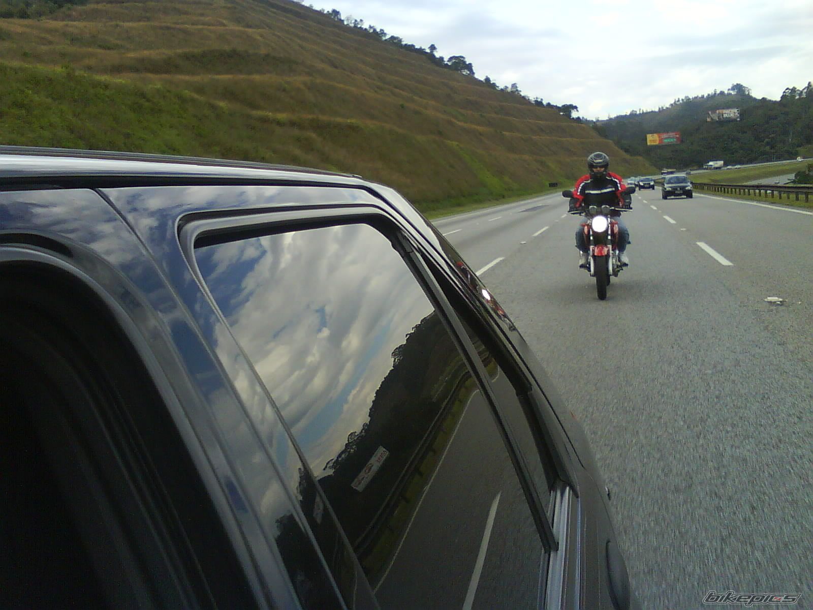Bike Photo 1744545