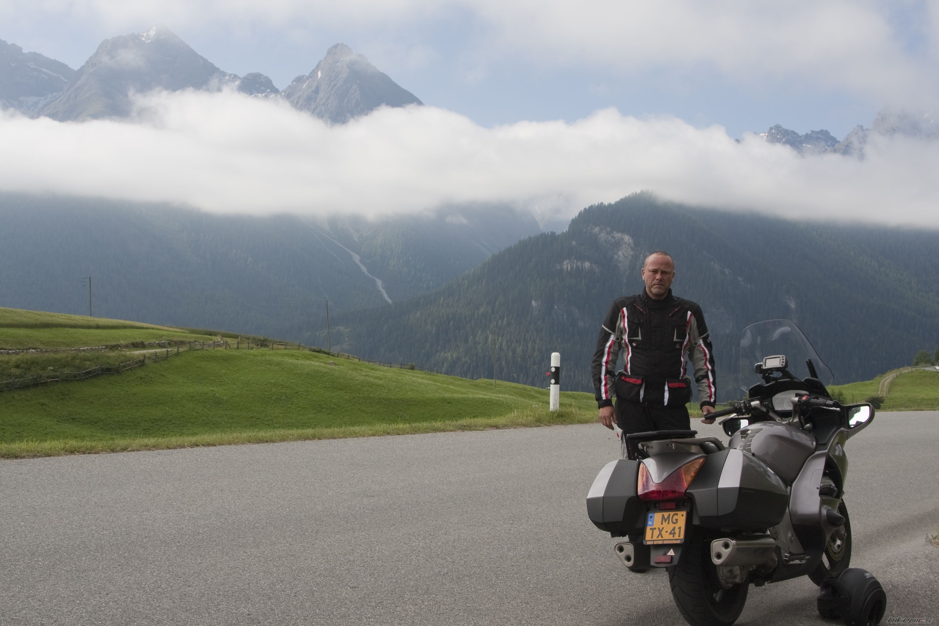 Bike Photo 1756090