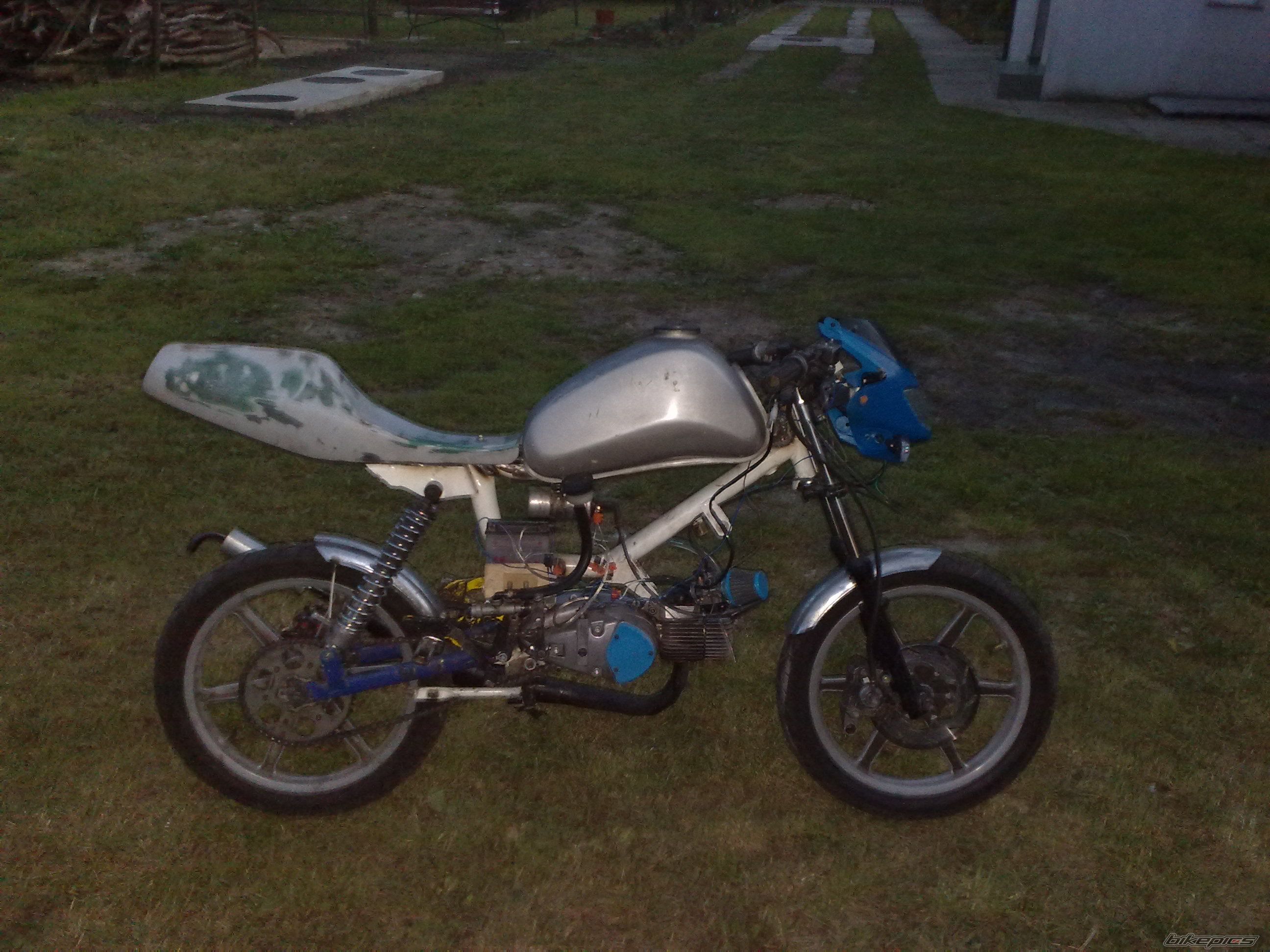 Photo 1773689