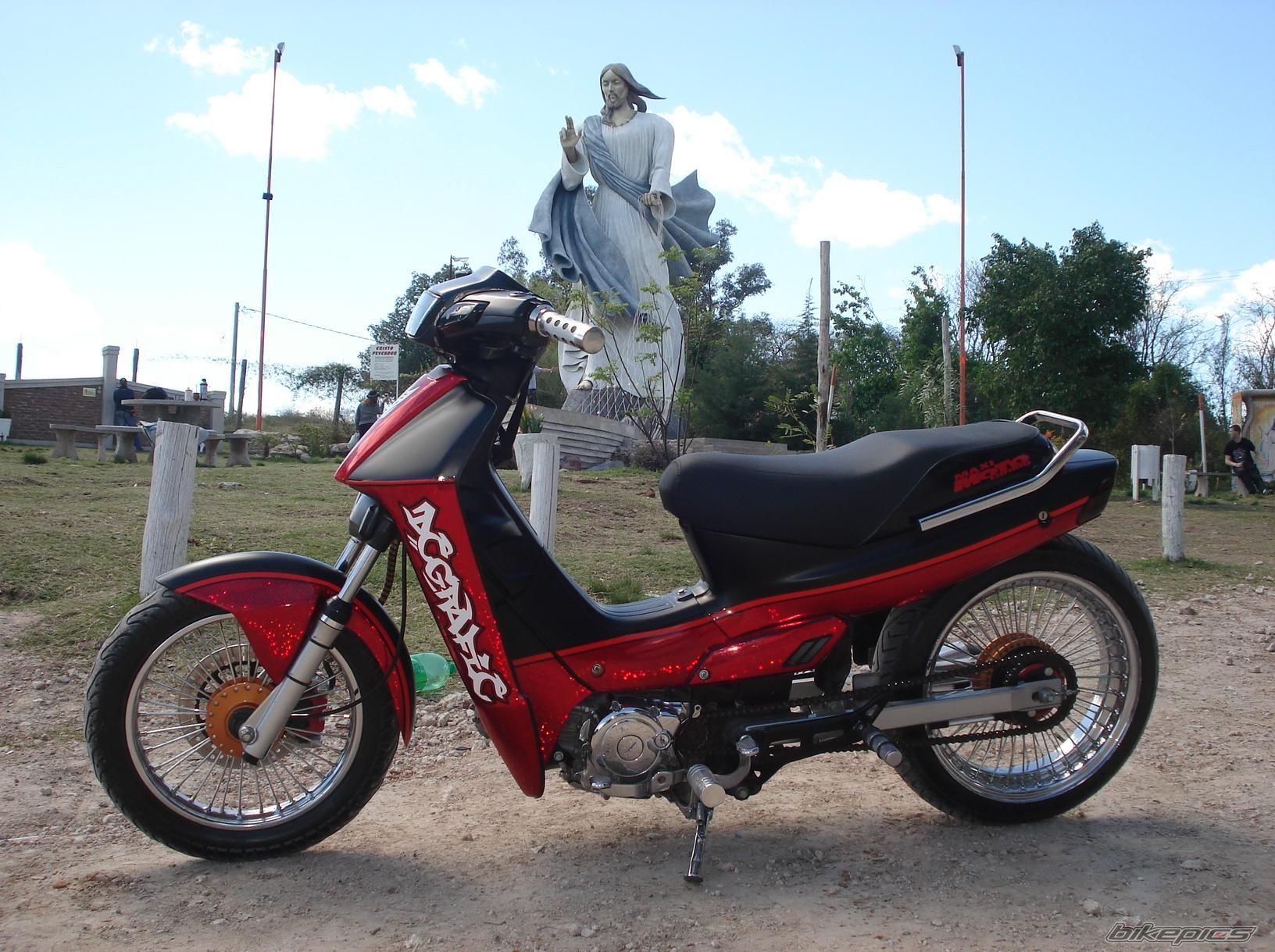 Bike Photo 1782178