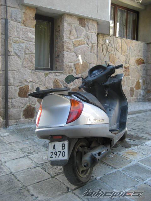 Photo 1785630