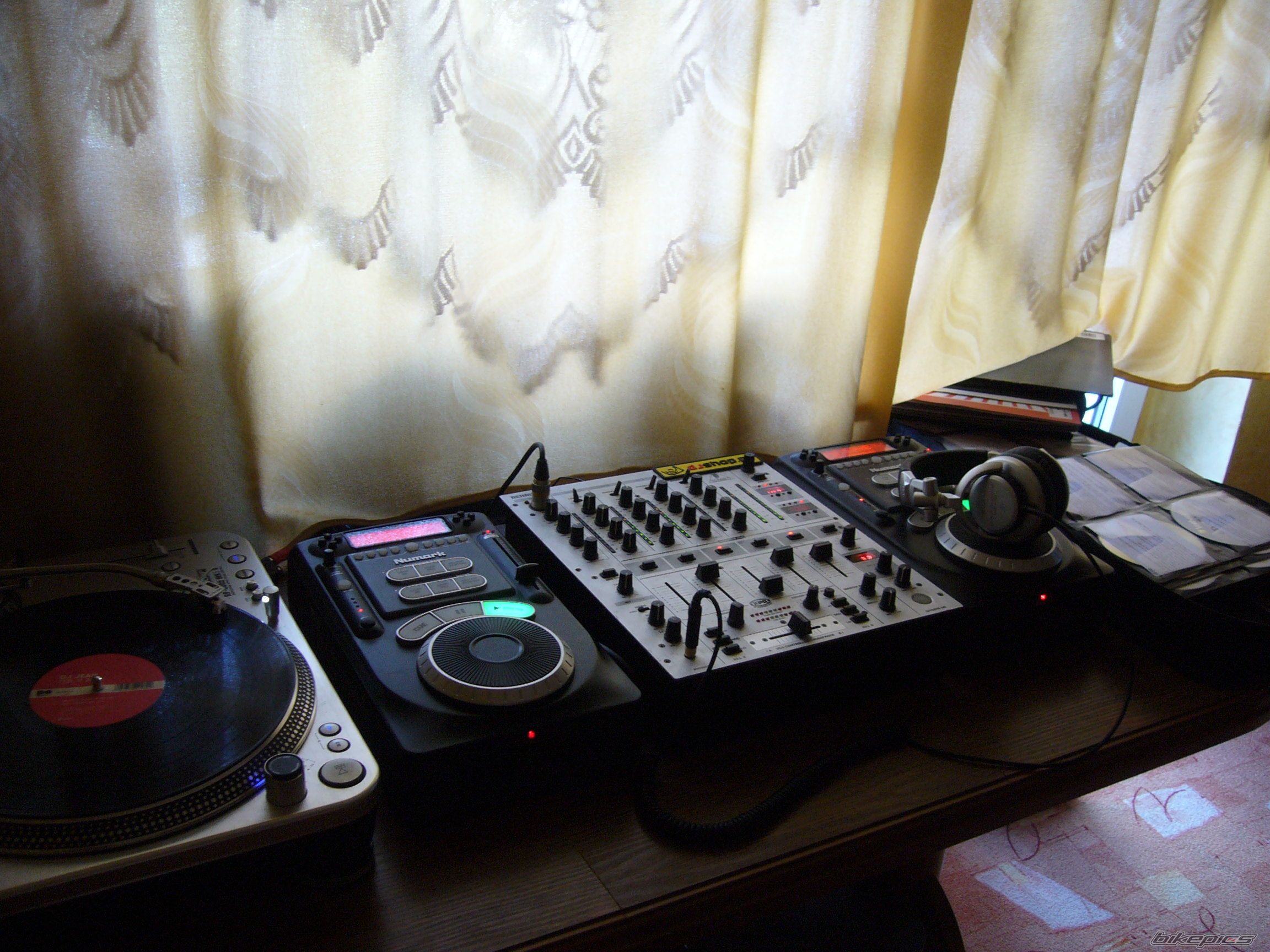 Photo 1786899