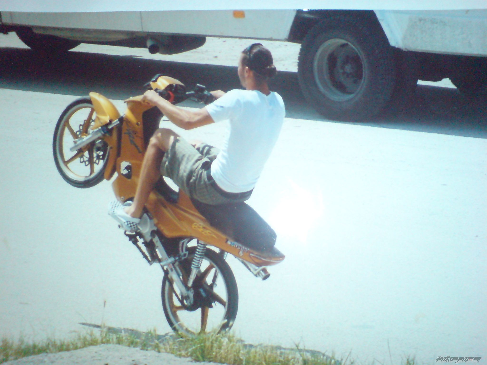 Photo 1786939