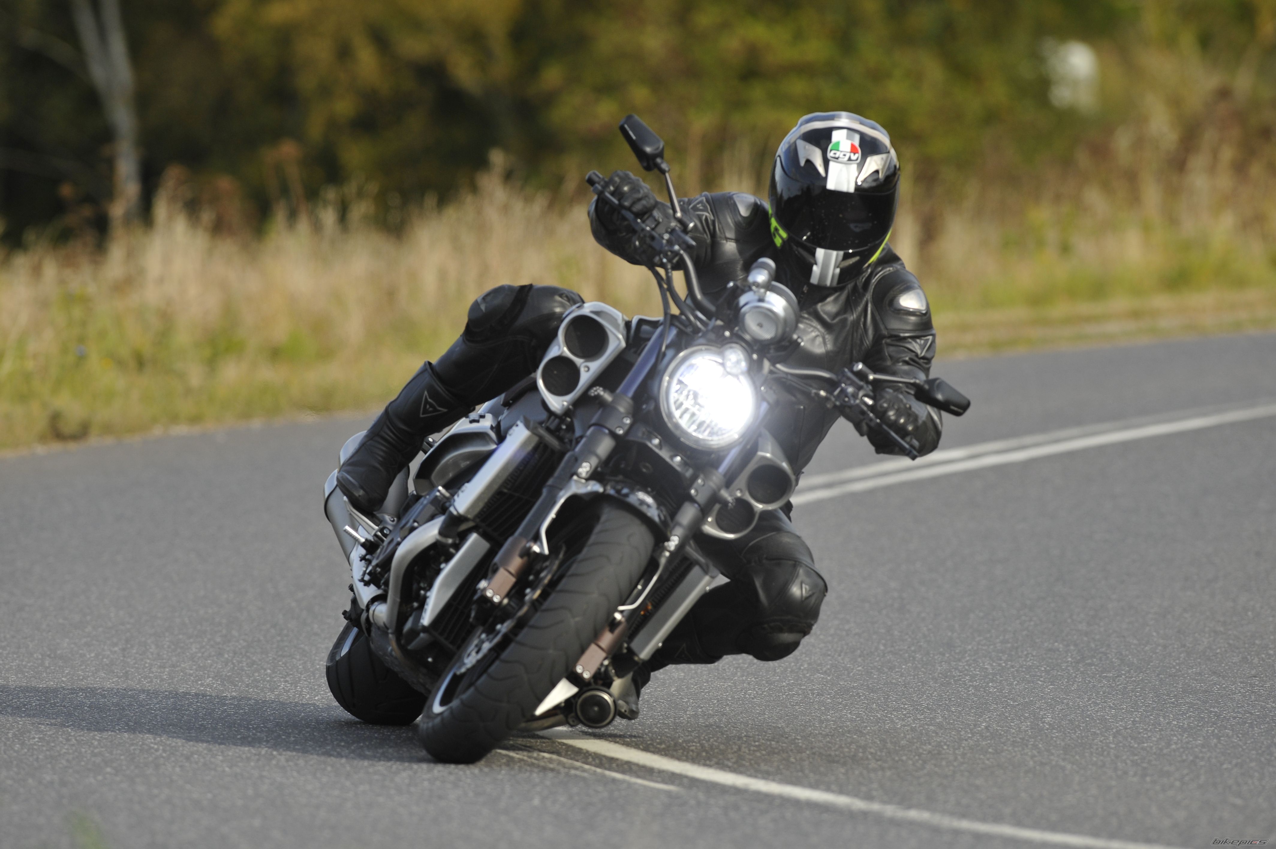 Bike Photo 1805823
