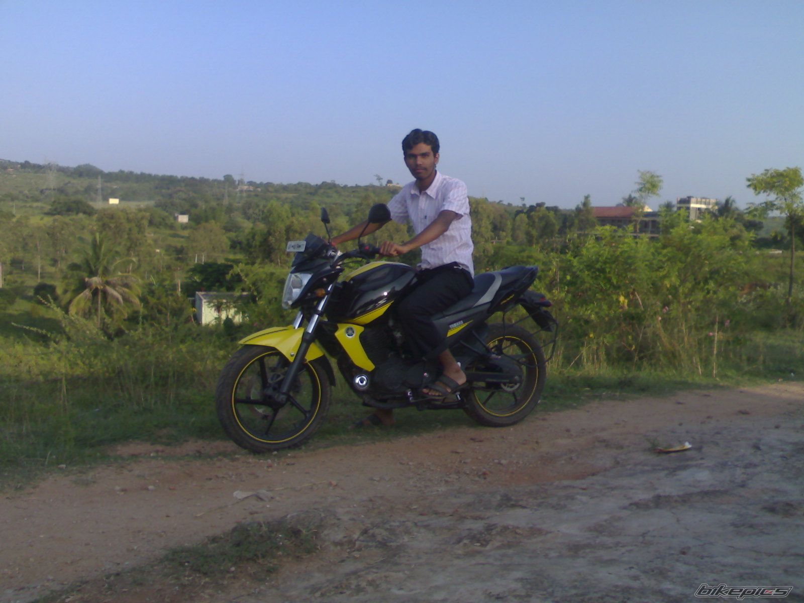 Bike Photo 1808653