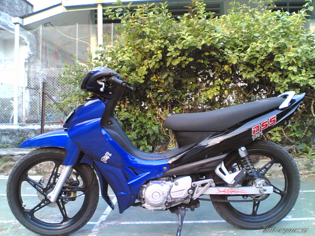 Photo 1817498