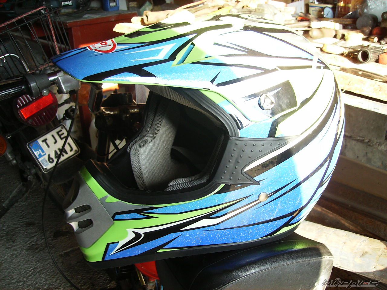 Photo 1825624