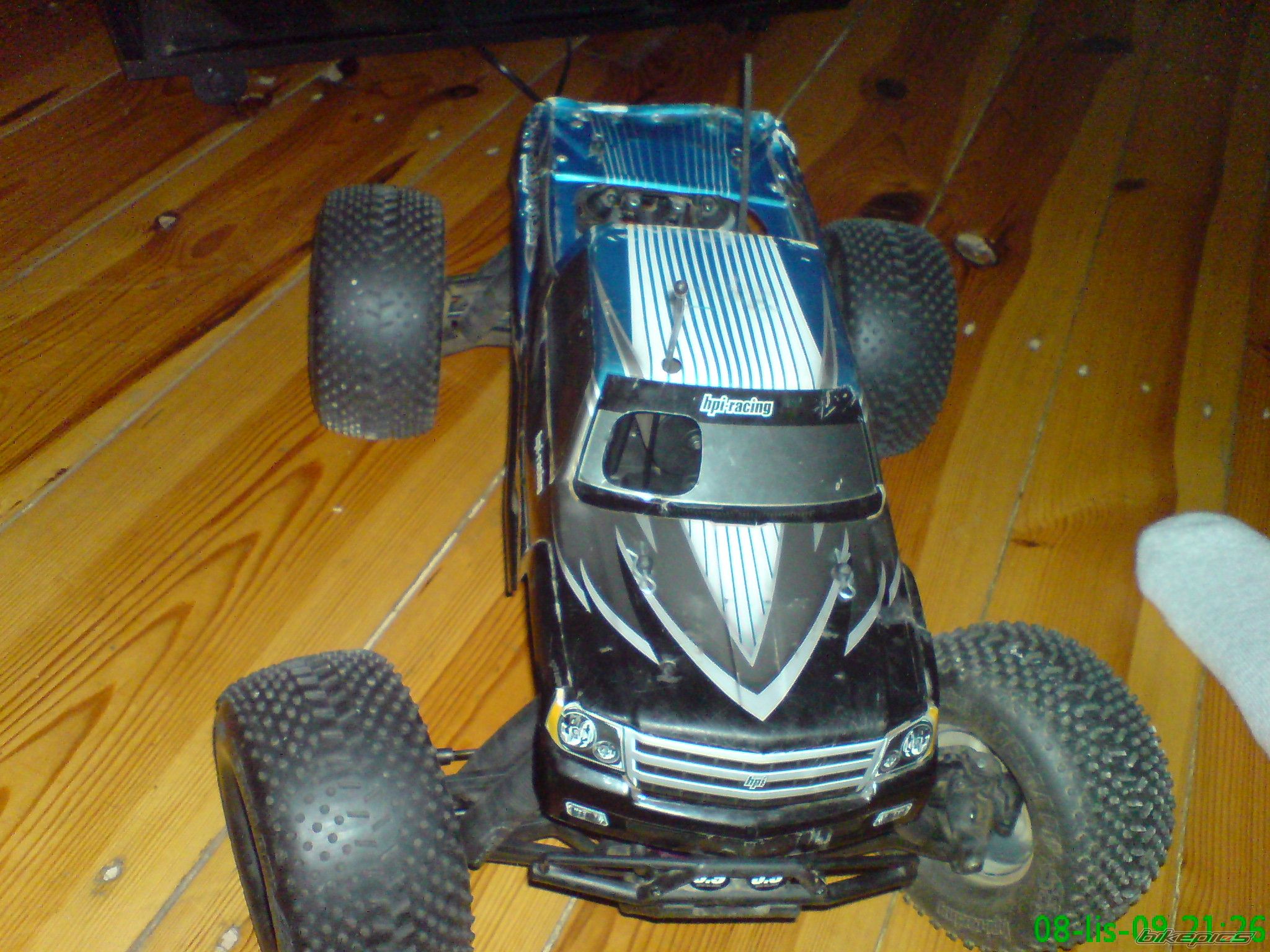 Photo 1825644