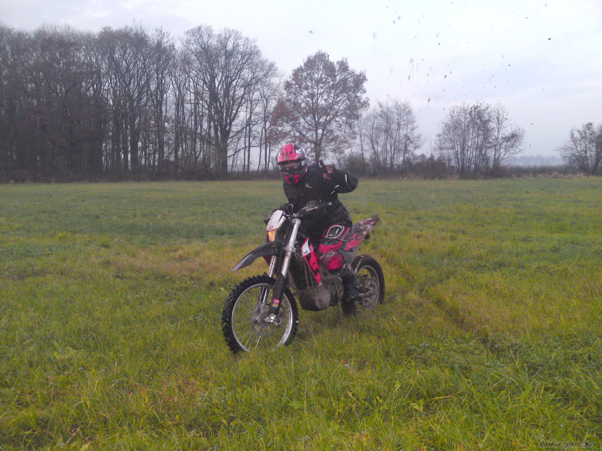 Photo 1832226