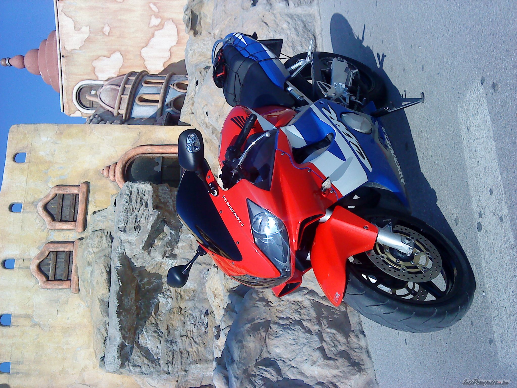 Photo 1839930
