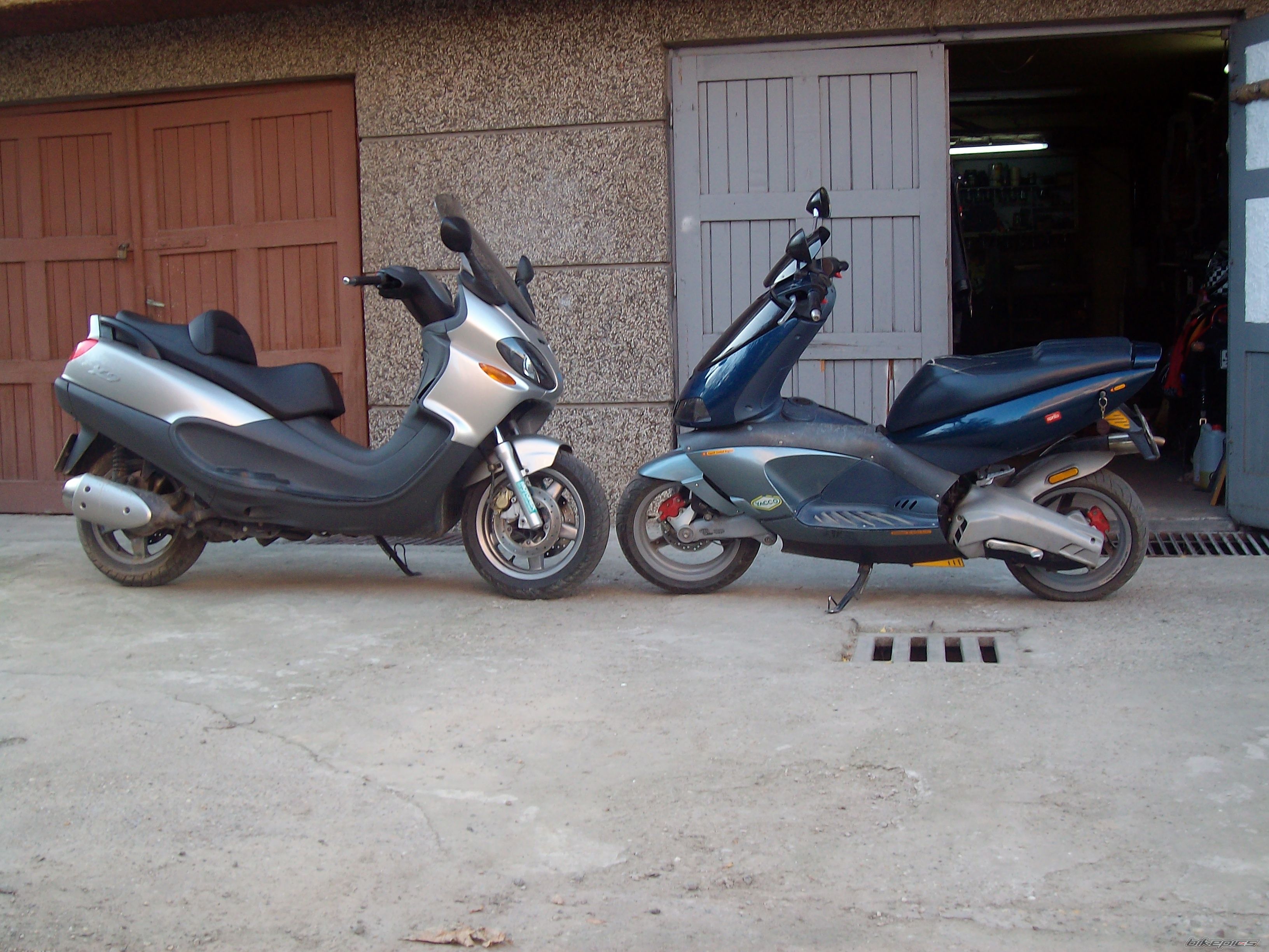 Photo 1840040