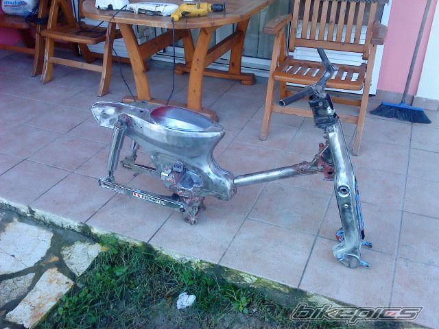 Photo 1846930