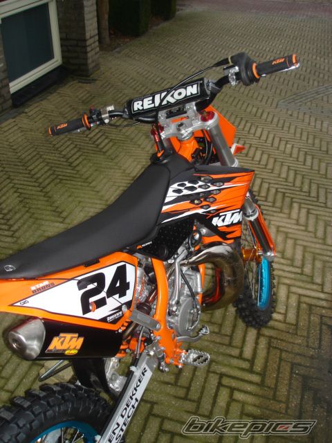 Photo 1853833