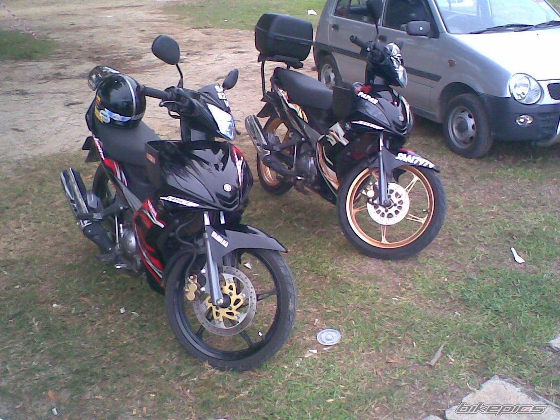 Photo 1863221