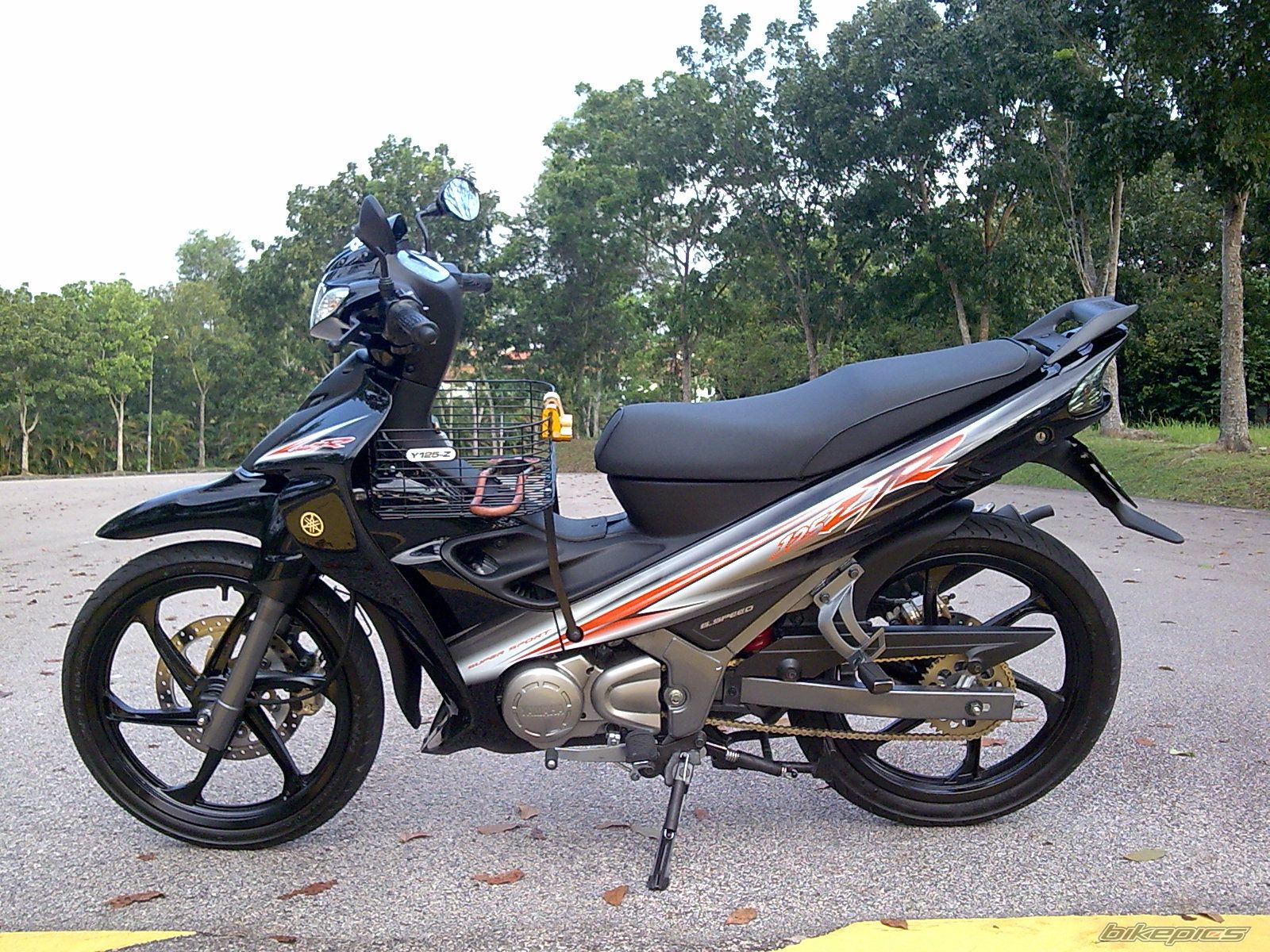 Bike Photo 1863696