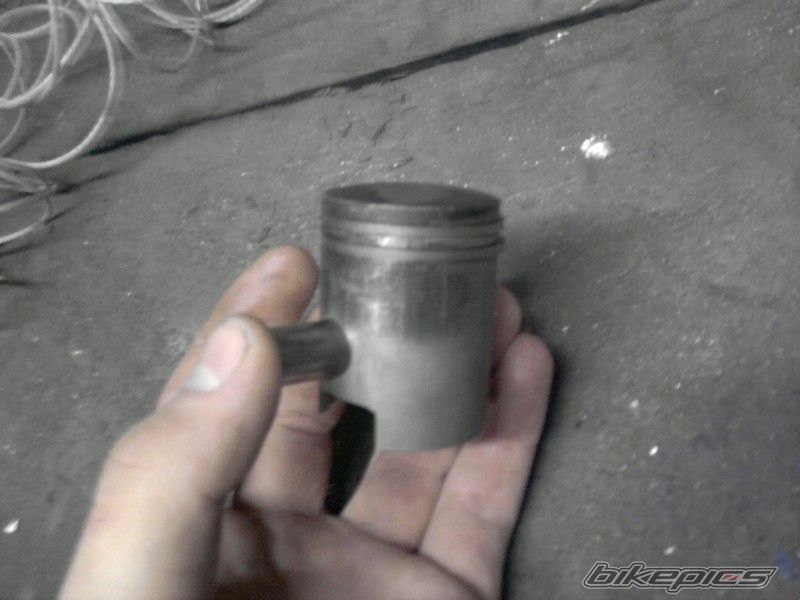 Photo 1873181