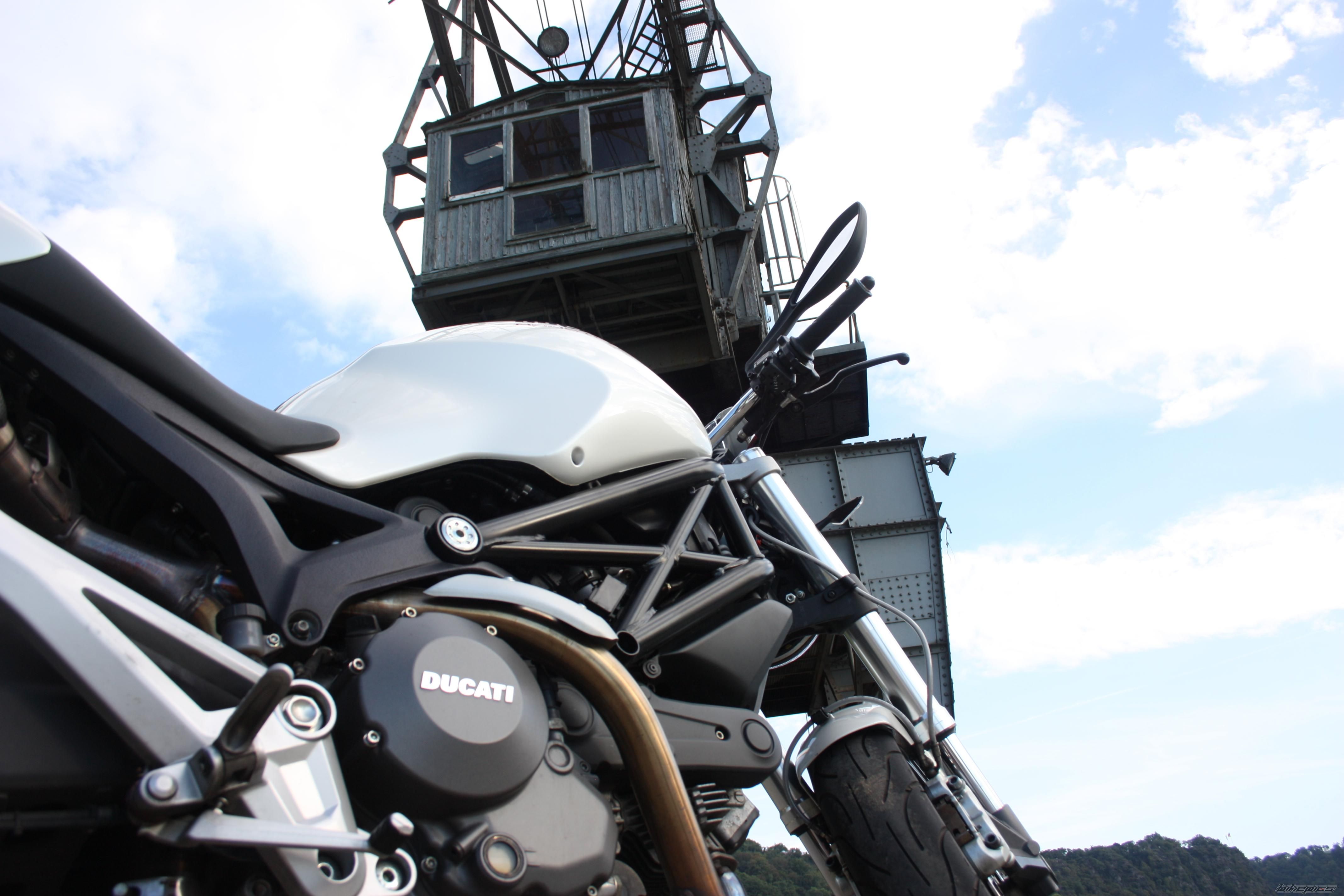 Bike Photo 1882312