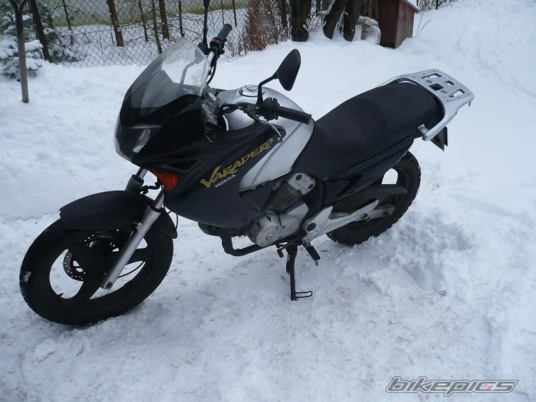 Photo 1893621