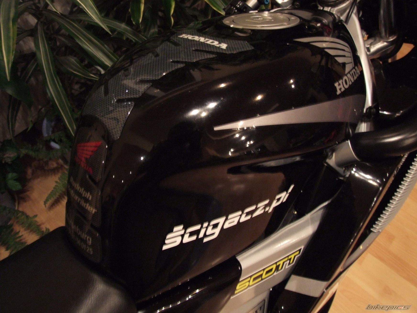 Bike Photo 1901411