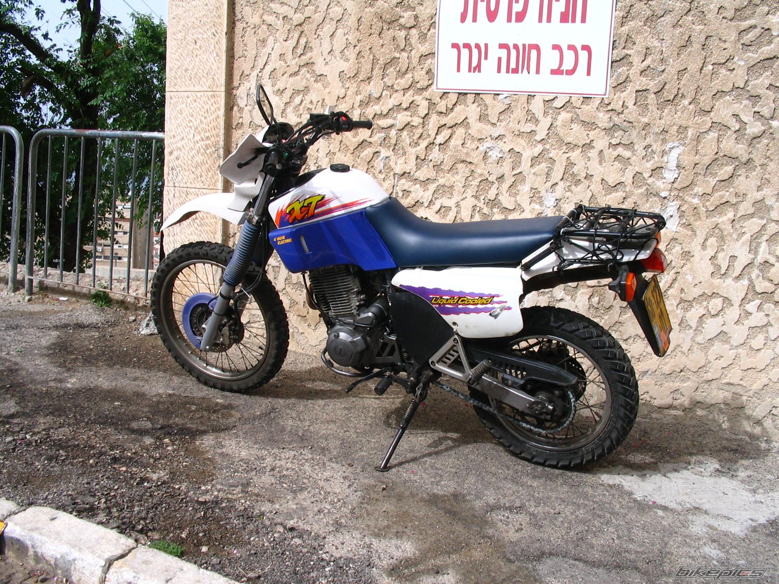 Photo 1914538