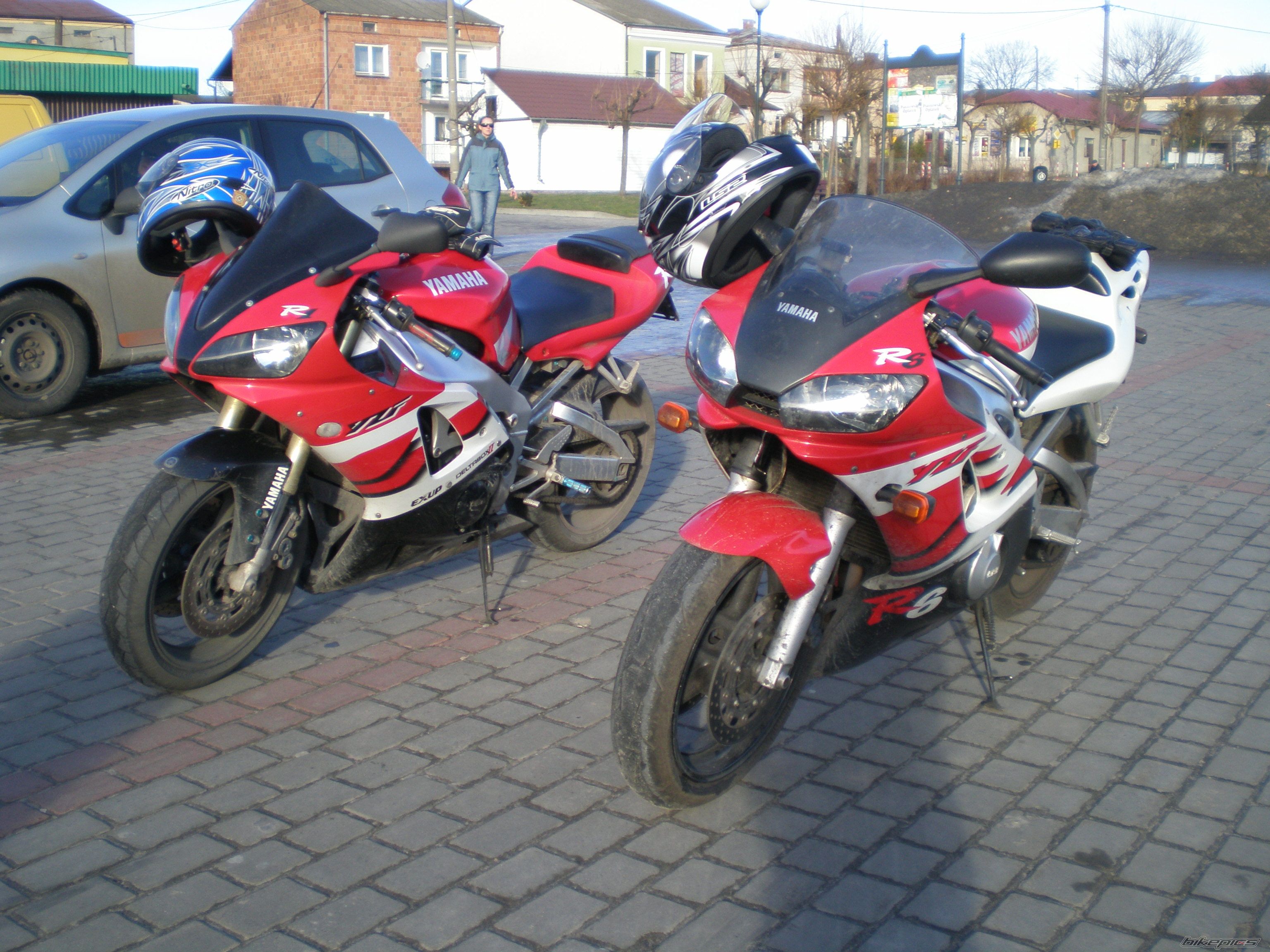 Photo 1915105