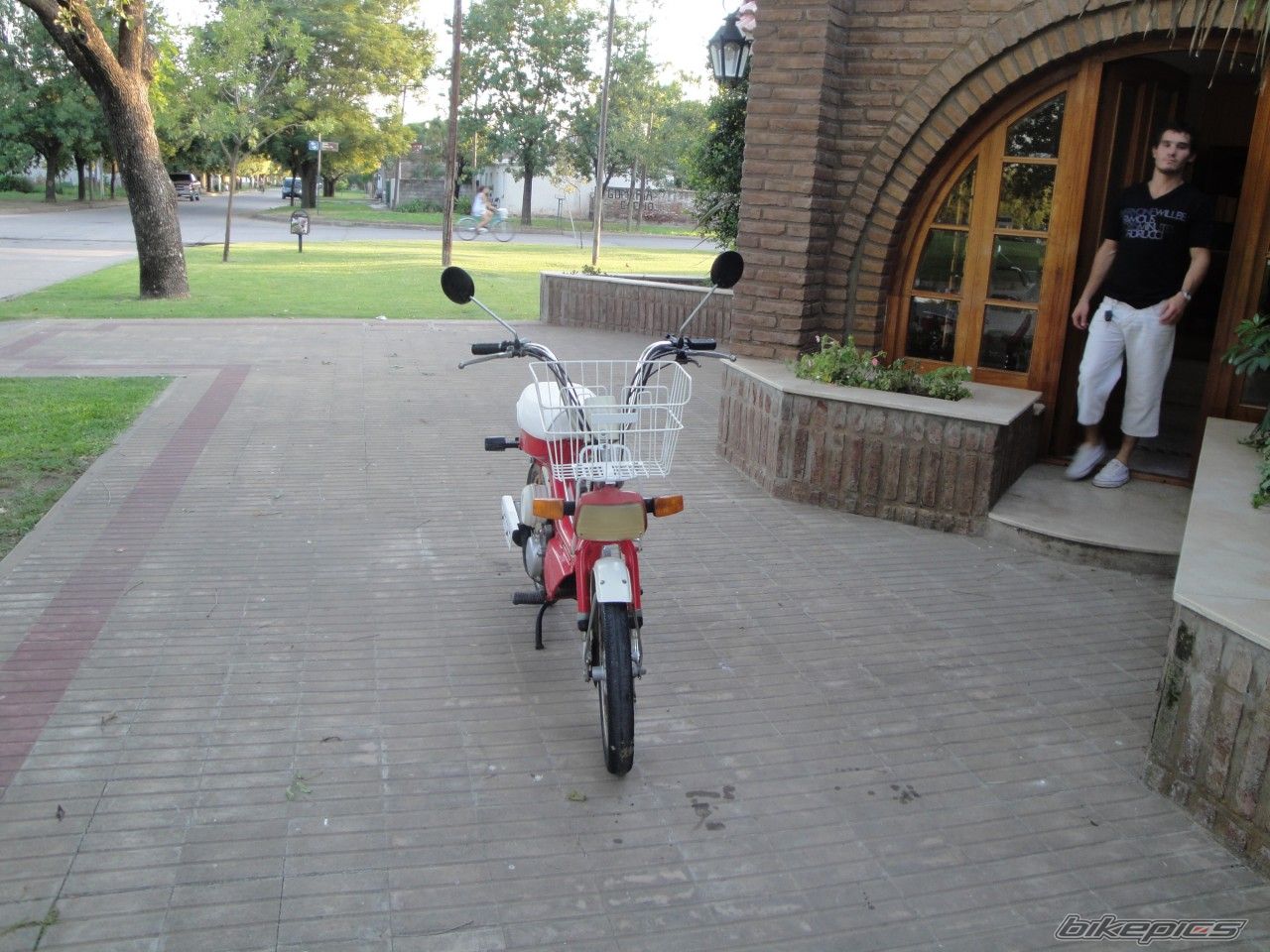 Photo 1915248