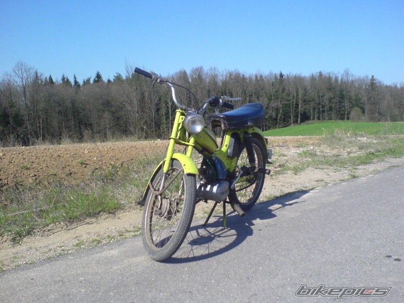 Photo 1930834