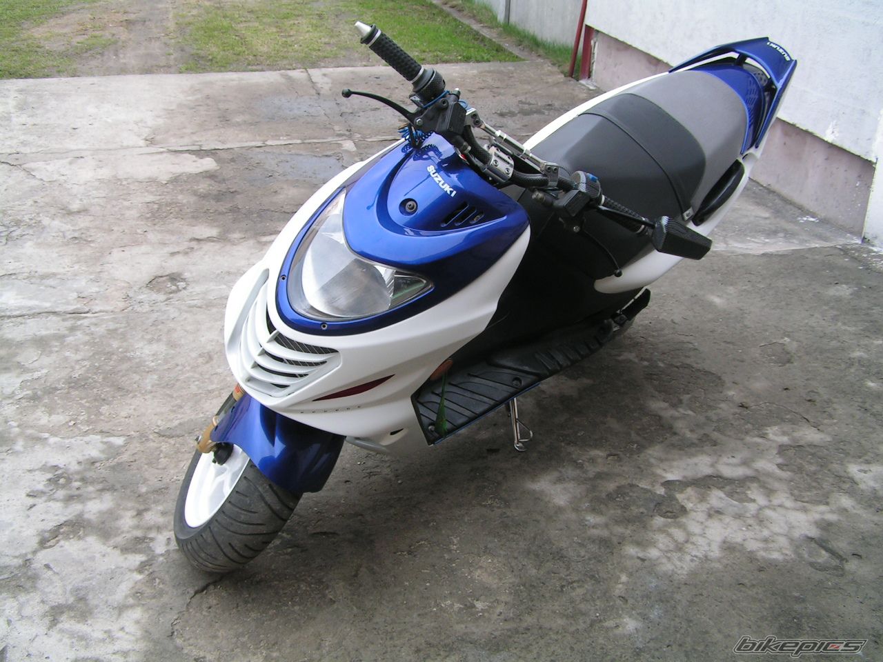 Photo 1942093