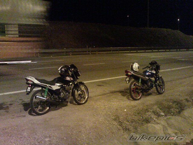 Photo 1942913